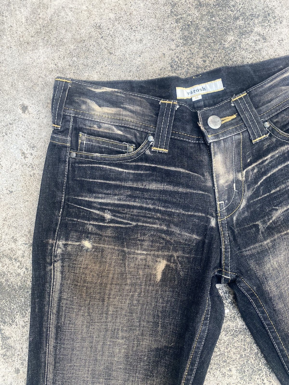 If Six Was Nine × Japanese Brand Flare Jeans Varosh Honeycomb Mud Painted Bootcut Size US 32 / EU 48 - 9 Thumbnail