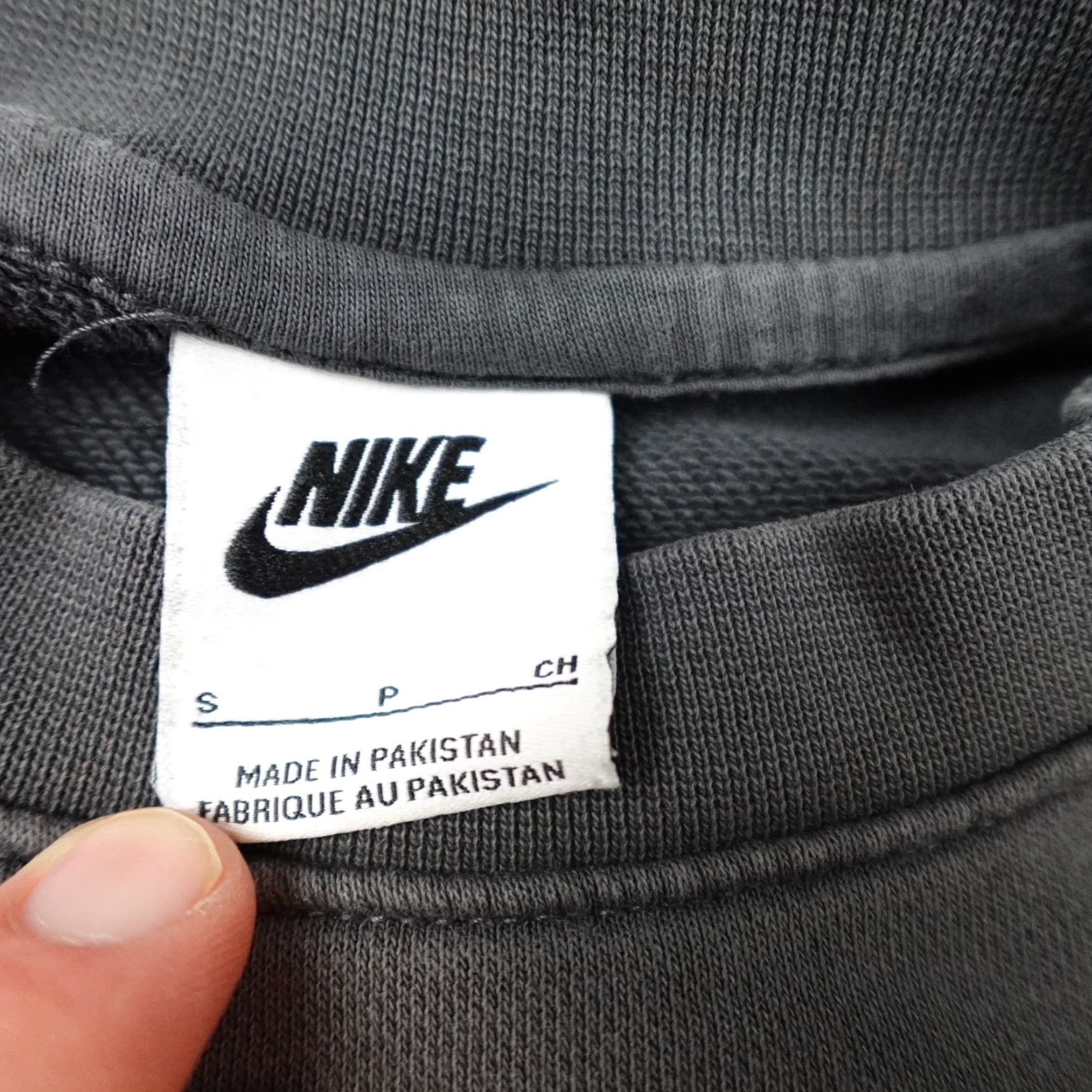 Nike Nike Sweatshirt Mens Small Gray Phys Enlightenment Crewneck DO6192 Graphic Size US S / EU 44-46 / 1 - 5 Thumbnail