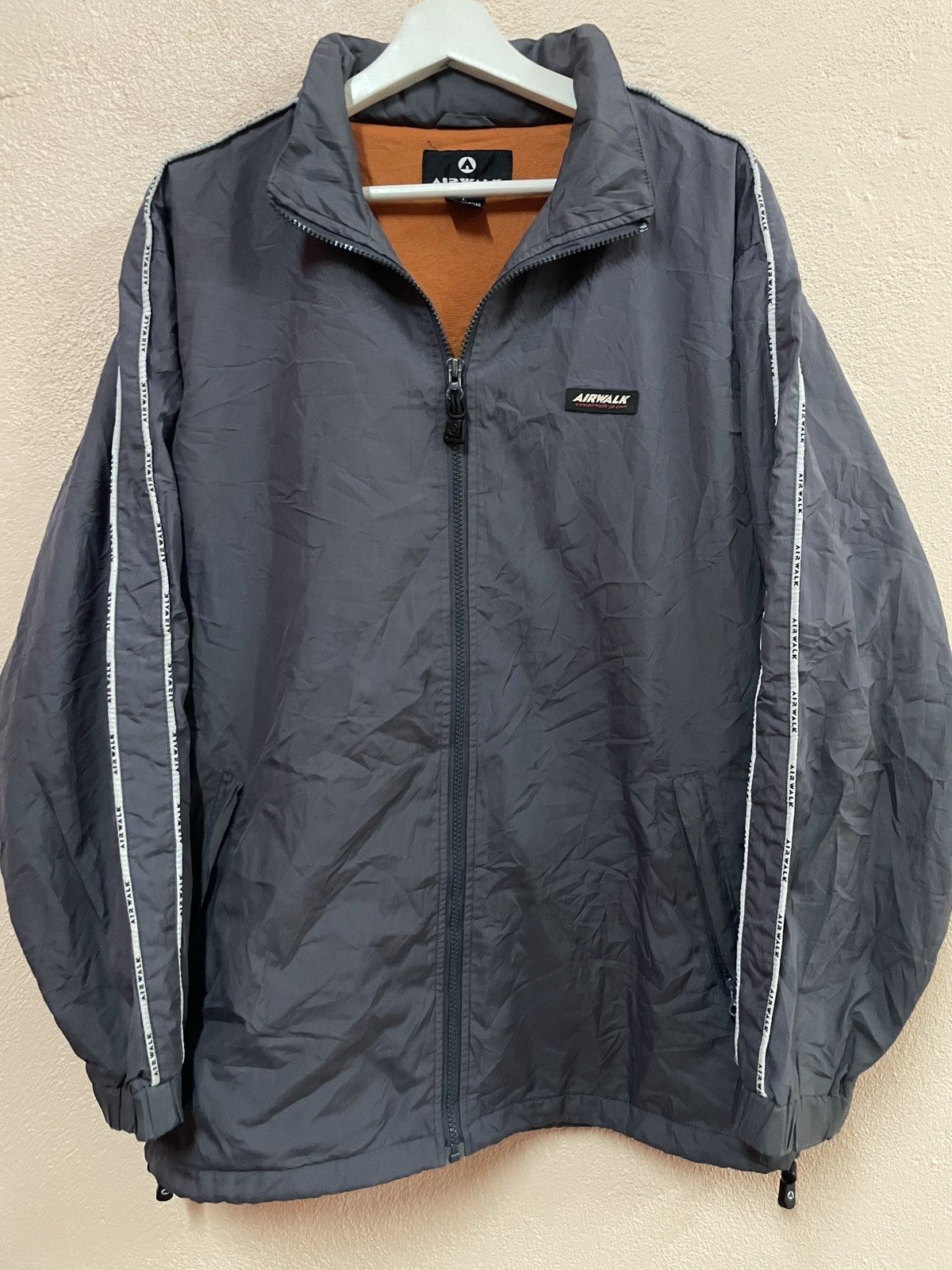Airwalk × Thrasher × Vintage Vintage Airwalk skate windbreaker Jacket outdoor Hook-ups Size US L / EU 52-54 / 3 - 3 Thumbnail