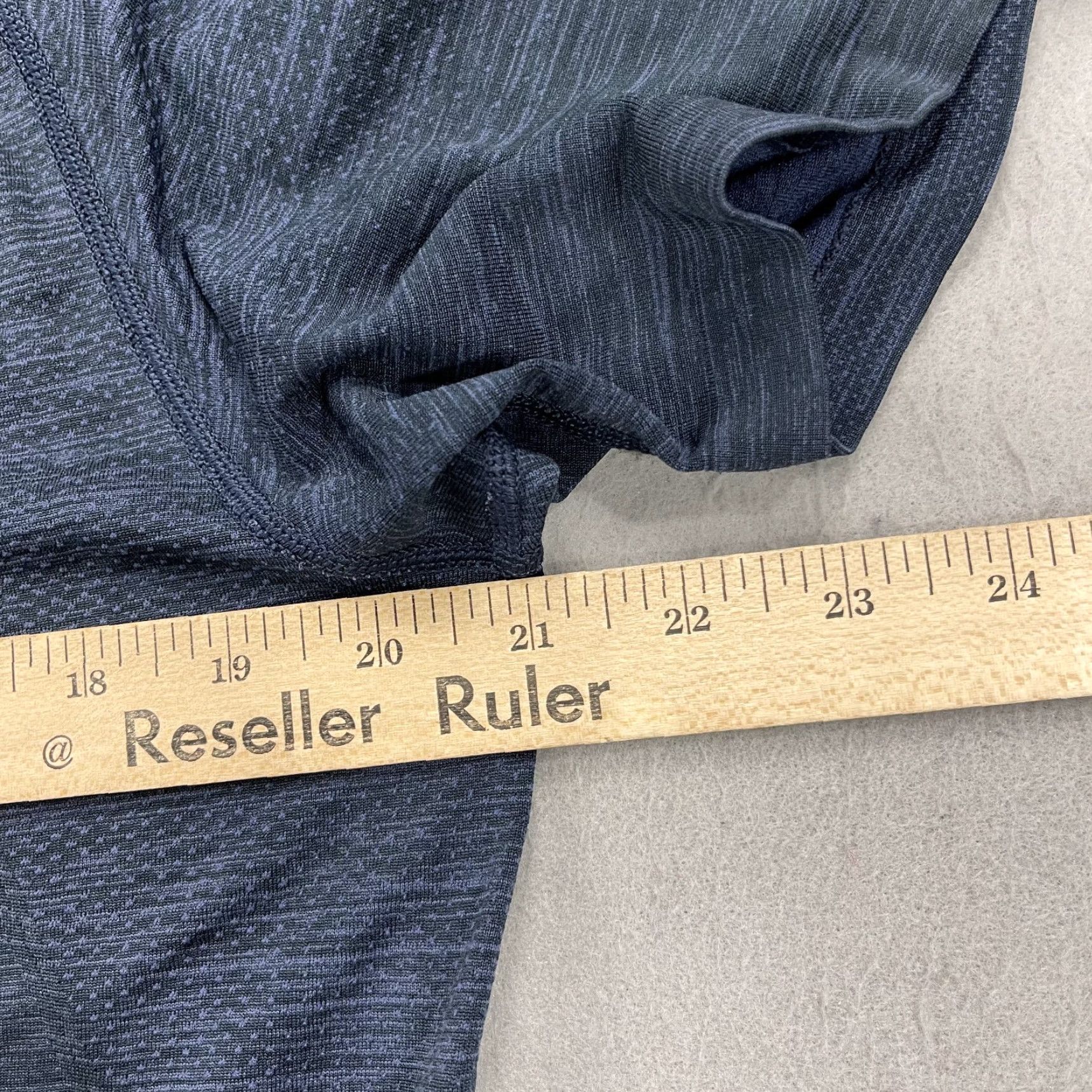 Lululemon Lululemon Shirt Mens Large Blue Heather Performance Gym Stretch Metal Vent Lift Size US L / EU 52-54 / 3 - 7 Thumbnail