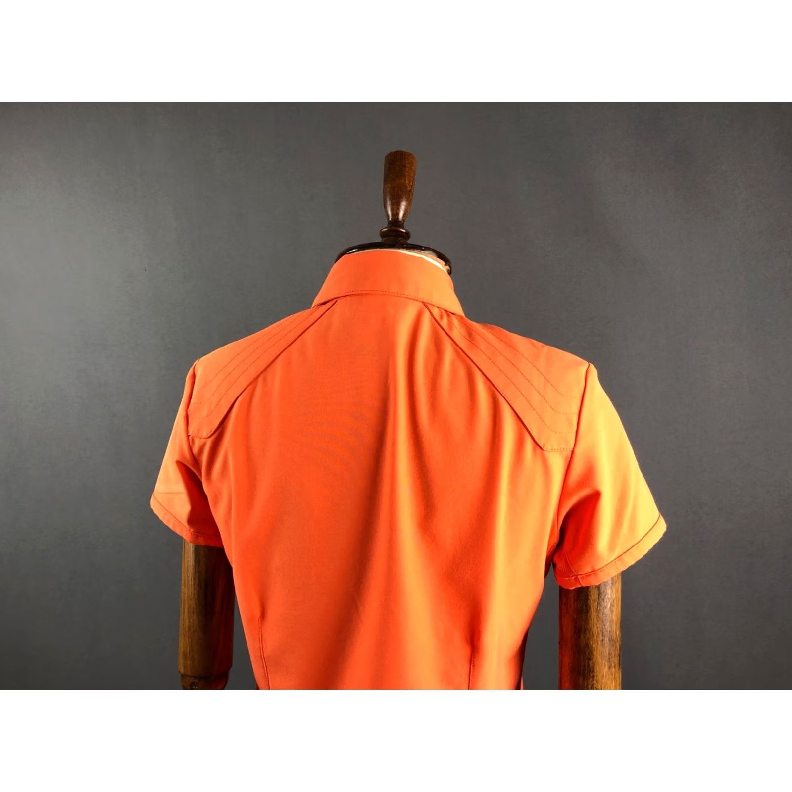 Nike ACG Nike ACG Blouse Shirt Orange Women's Size S Polyester Casual Sleeve Collared Short Sleeve Size S / US 4 / IT 40 - 5 Thumbnail