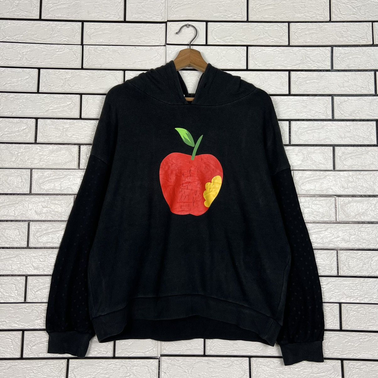 Frapbois FRAPBOIS X DISNEY Snow White Graphic Hoodies #4234-C193 Size US S / EU 44-46 / 1 - 8 Thumbnail