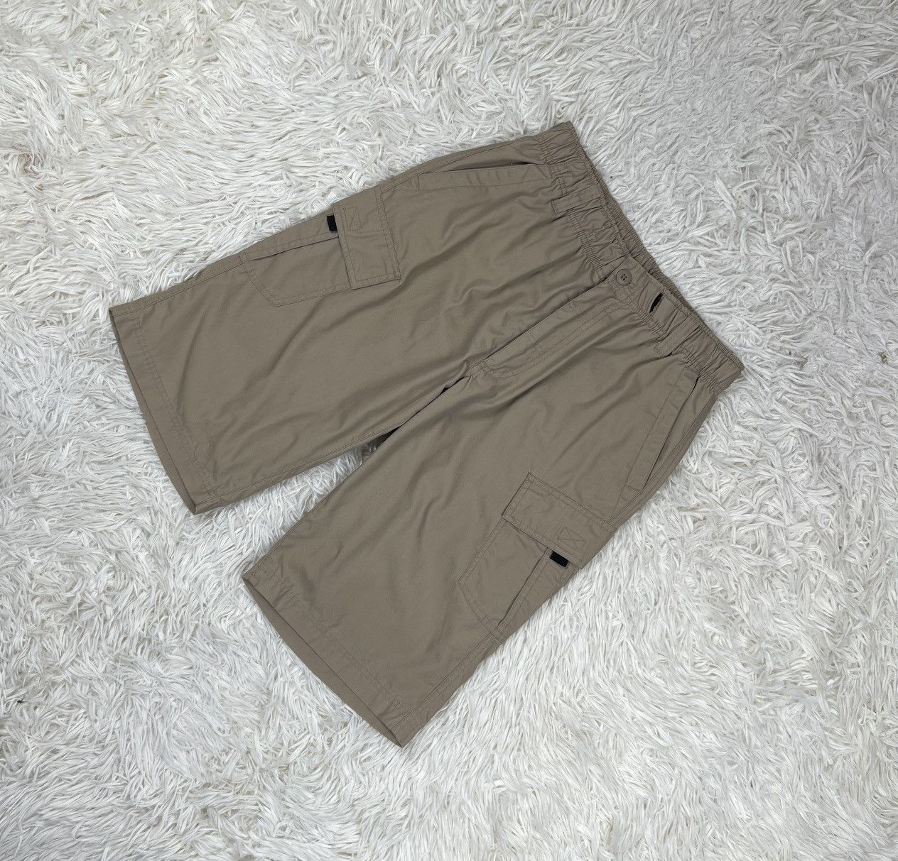 The Unbranded Brand Unbranded Cargo Short Pants Size US 31 - 3 Thumbnail
