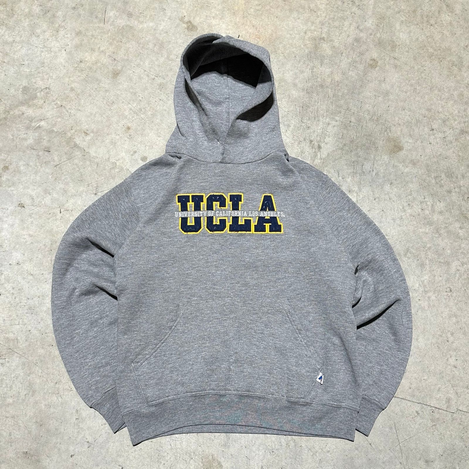 Russell Athletic Vintage Russel UCLA Hoodie size Small in Men Size US S / EU 44-46 / 1 - 2 Thumbnail