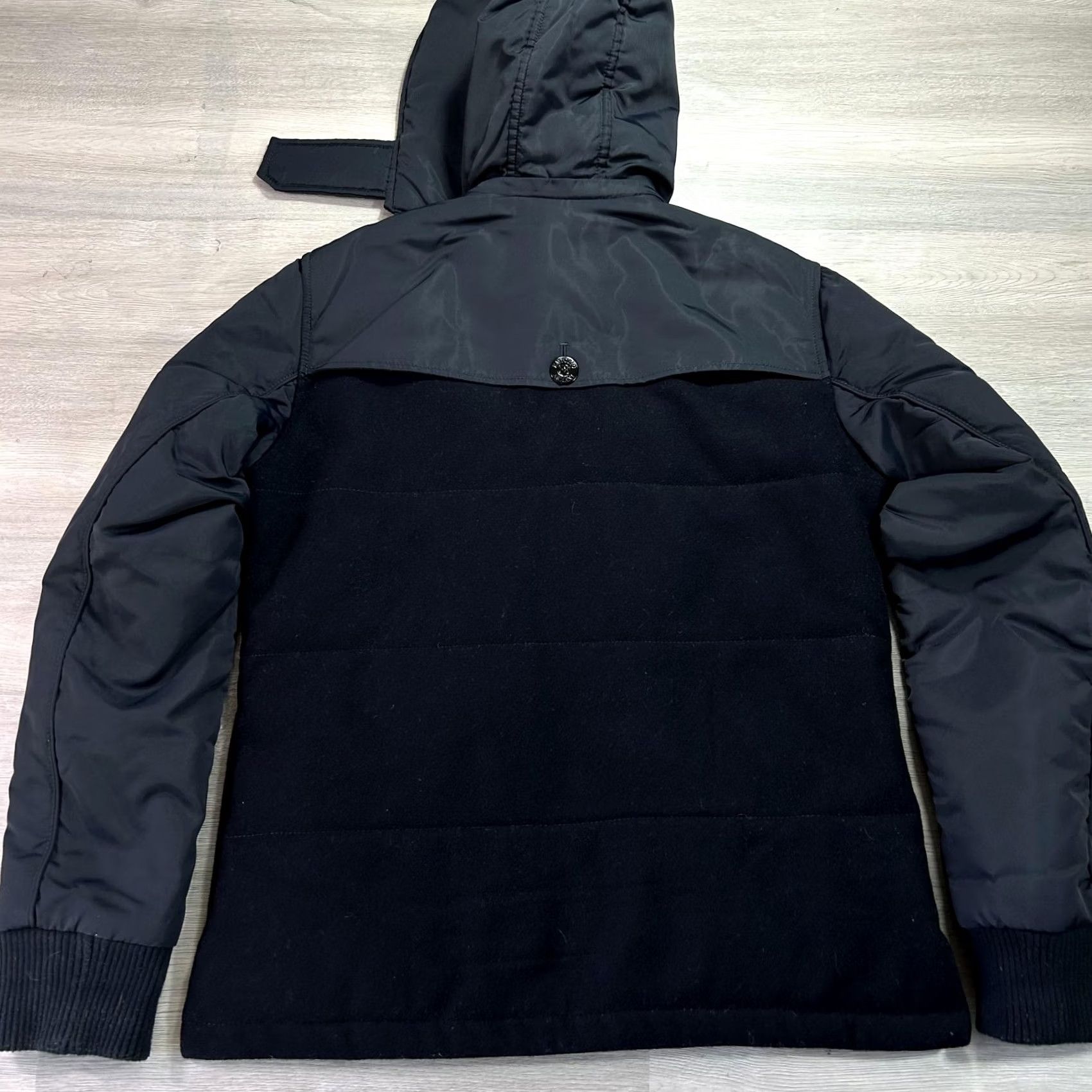 Emporio Armani Emporio Armani Jacket Mens M Black Wool Cashmere Hooded Puffer Parka Zip Shirt? Size US M / EU 48-50 / 2 - 2 Thumbnail
