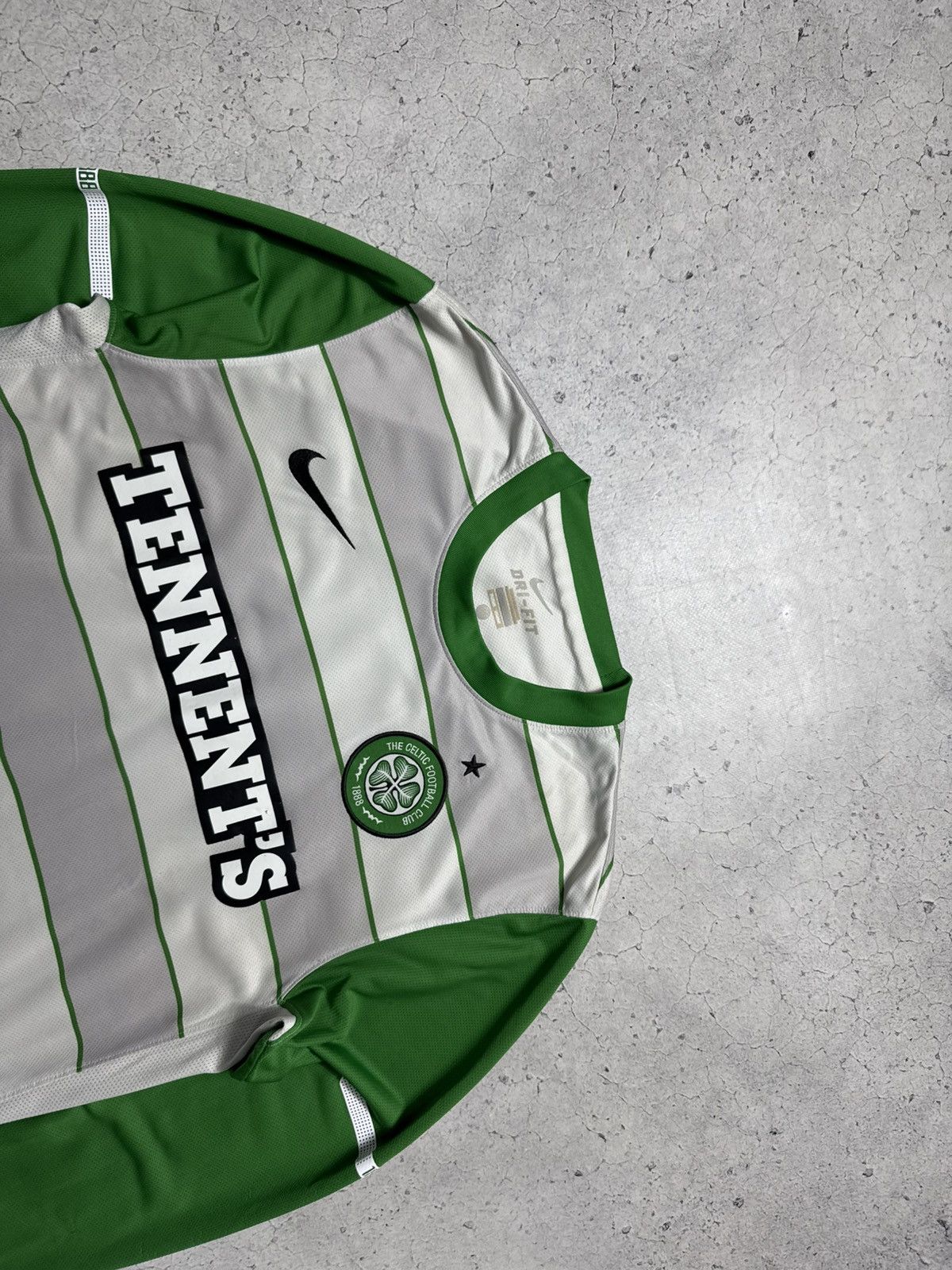 Nike Nike FC Celtic 2011/2012 Vintage Soccer Jersey Long Sleeve Size US M / EU 48-50 / 2 - 4 Thumbnail