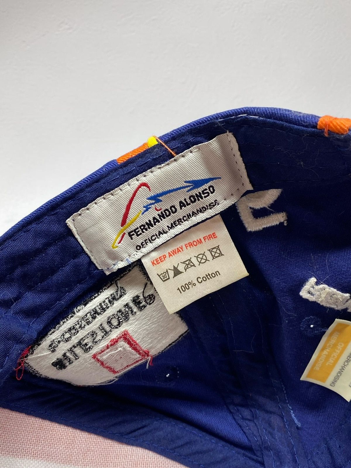 Other 2005 Vintage Fernando Alonso Renault F1 Racing Team Cap Size ONE SIZE - 12 Thumbnail