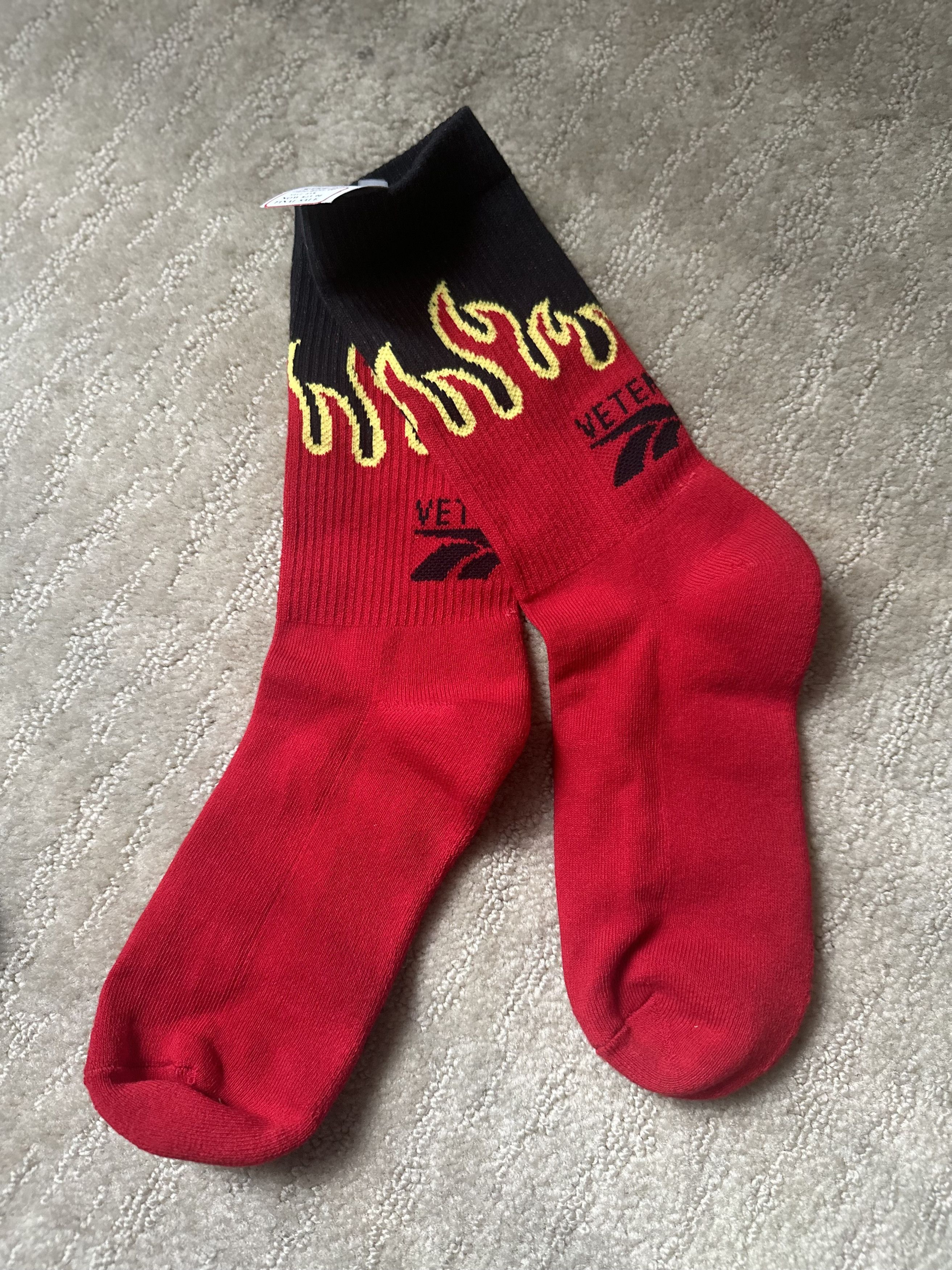 Vetements VETEMENTS REEBOK SS20 FLAME SOCKS Size ONE SIZE - 2 Thumbnail
