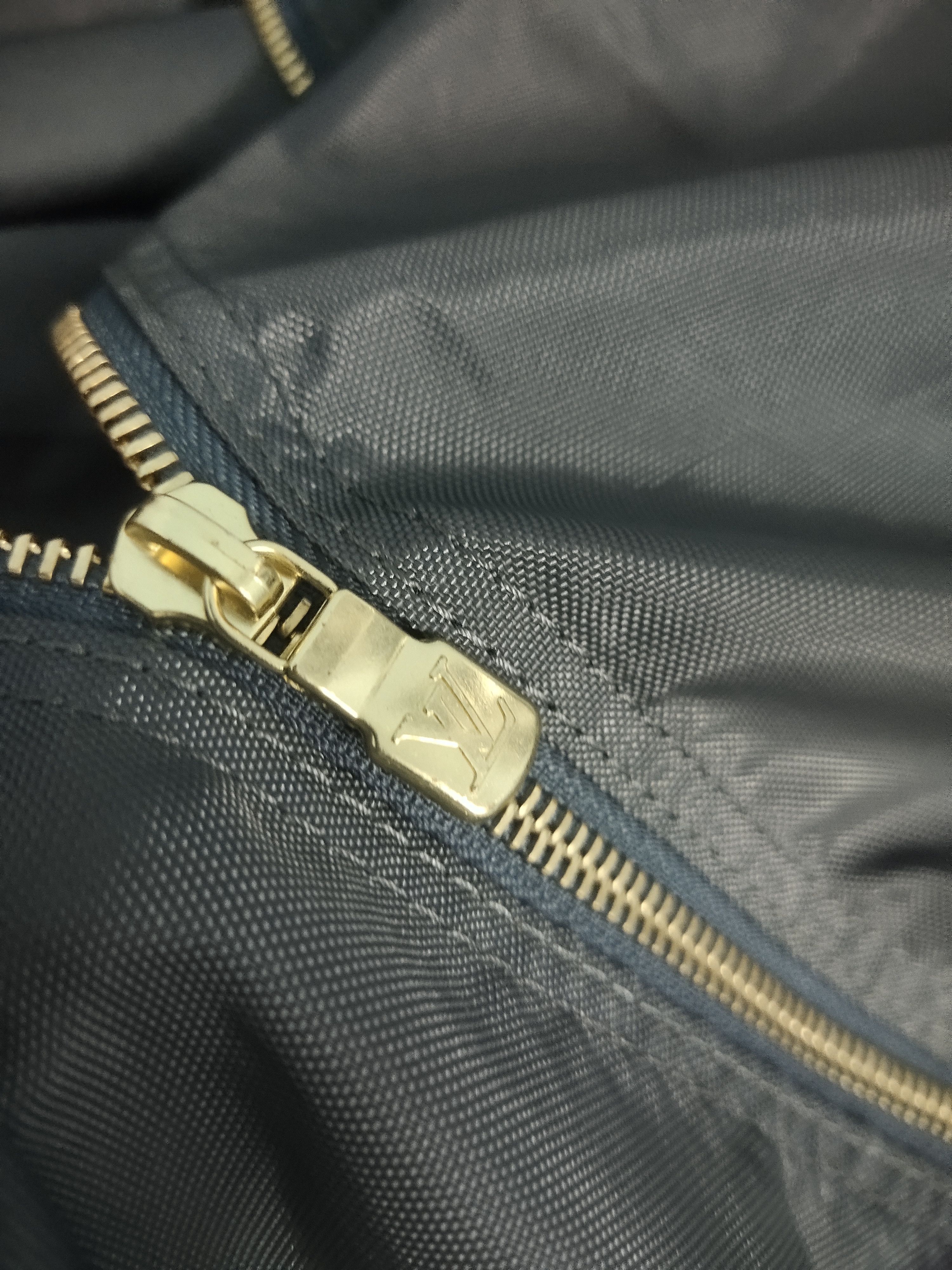 Louis Vuitton Louis Vuitton Garment Cover Bag For Clothes Size ONE SIZE - 9 Thumbnail