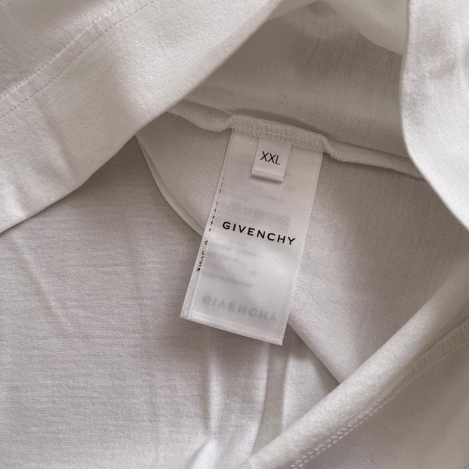 Givenchy White Reverse Logo T-shirt Size US XXL / EU 58 / 5 - 7 Thumbnail