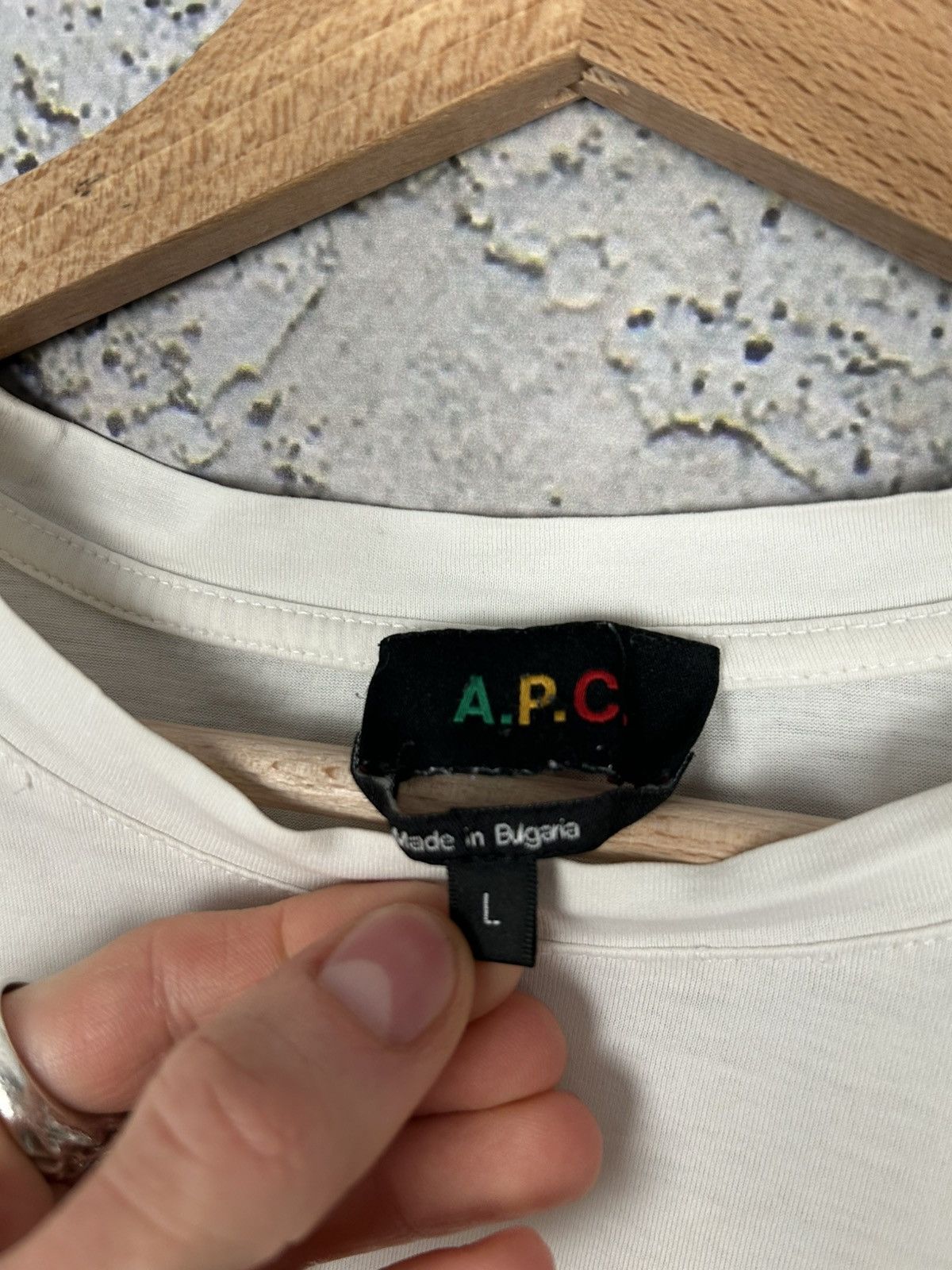 A.P.C. A.P.C. Paris White Logo Graphic Tee Designer Streetwear Hype Size US L / EU 52-54 / 3 - 4 Thumbnail