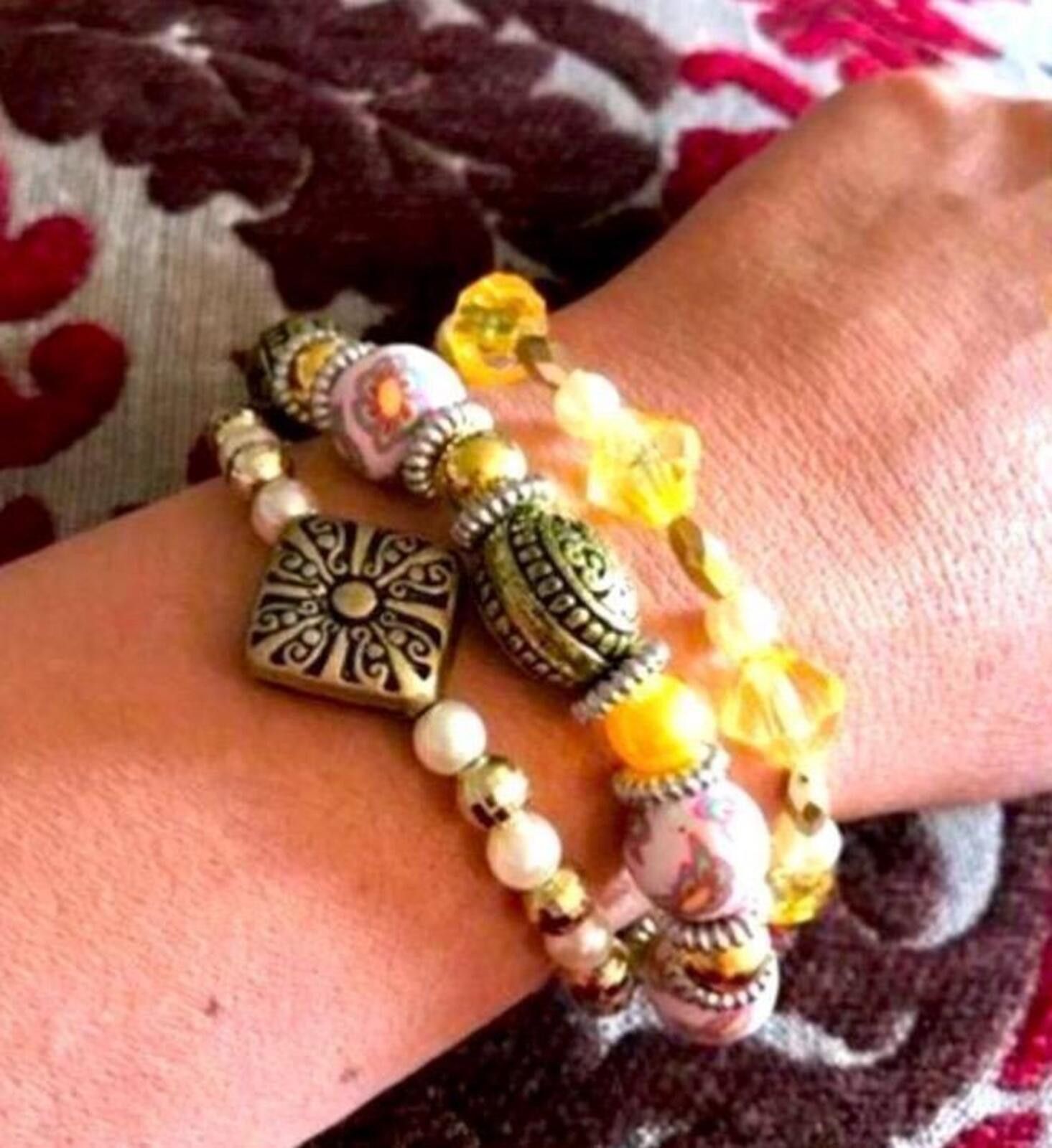 The Unbranded Brand Set of Three Beaded Stretch Bracelets with Yellow and Metal- Size ONE SIZE - 1 Preview