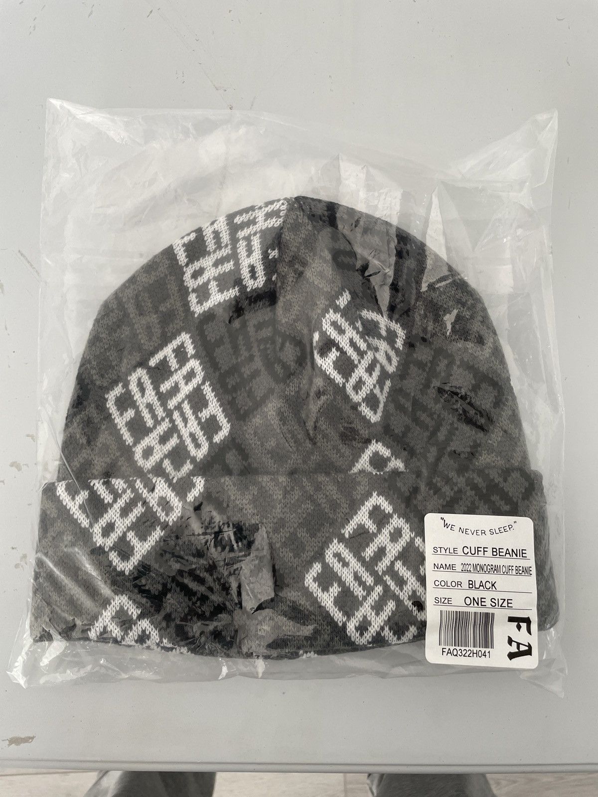 Fucking Awesome Fucking Awesome All over print monogram beanie Size ONE SIZE - 1 Preview