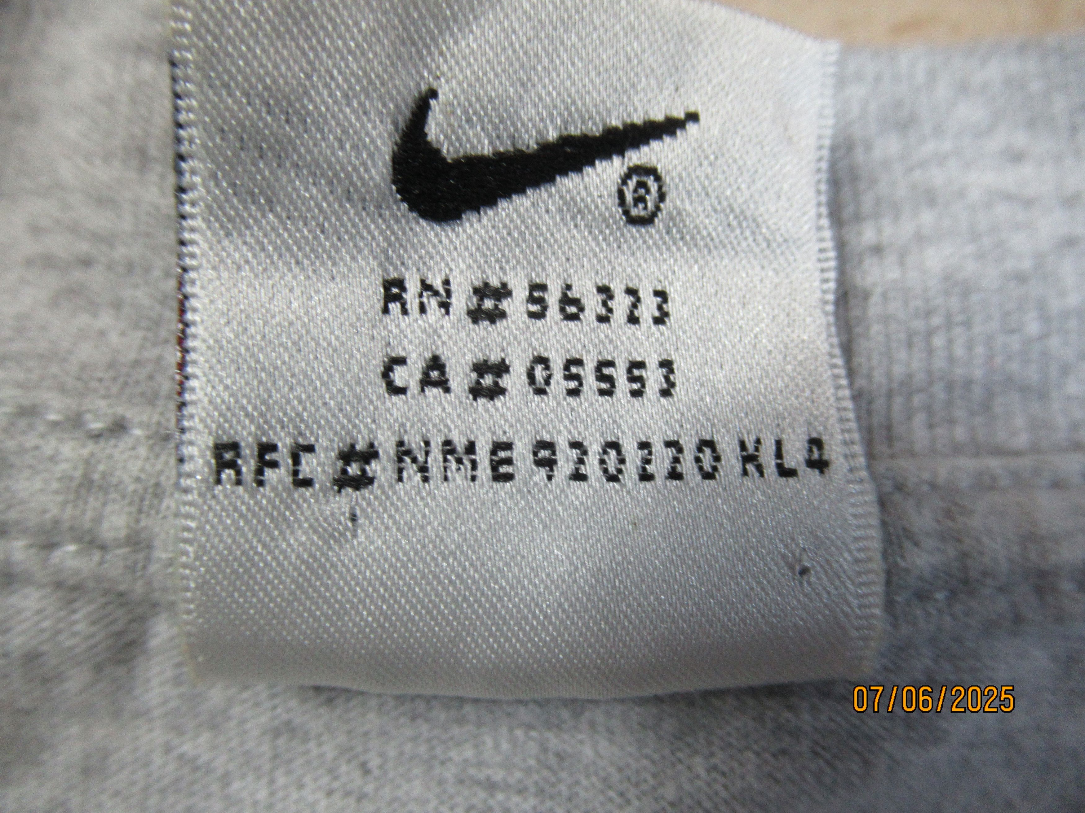 Nike Nike grey t-shirt Size US L / EU 52-54 / 3 - 4 Thumbnail