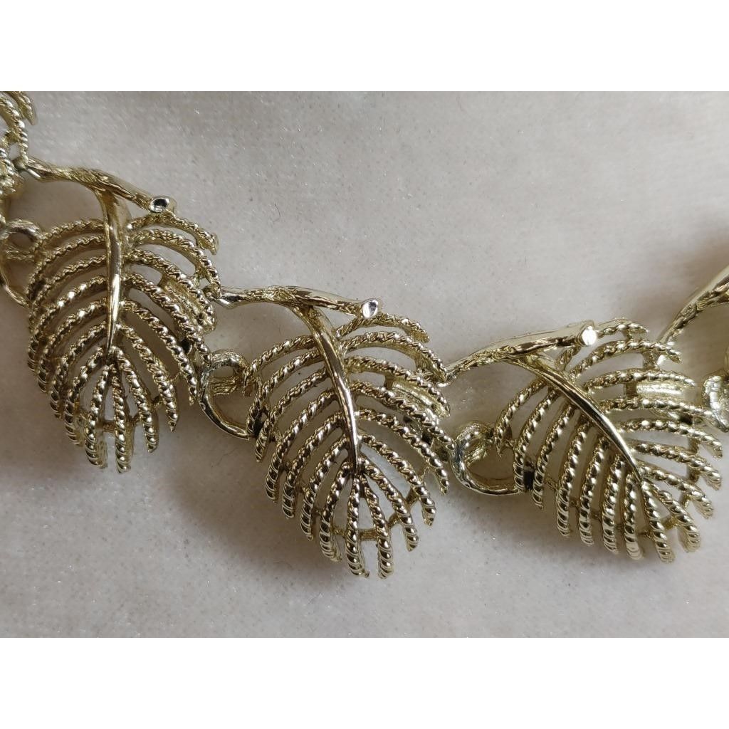 Other Vintage Women's Beautiful Gold Tone LISNER Leaf Necklace Size ONE SIZE - 17 Thumbnail
