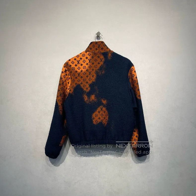 Louis Vuitton Louis Vuitton Logo full print fire cloud jacket Size US S / EU 44-46 / 1 - 2 Thumbnail