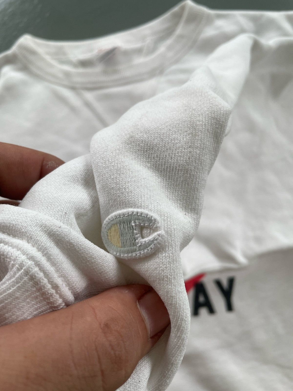 Champion × Vintage VINTAGE CHAMPION MCMINN AIRPORT DRAGWAY CREWNECK Size US L / EU 52-54 / 3 - 7 Thumbnail
