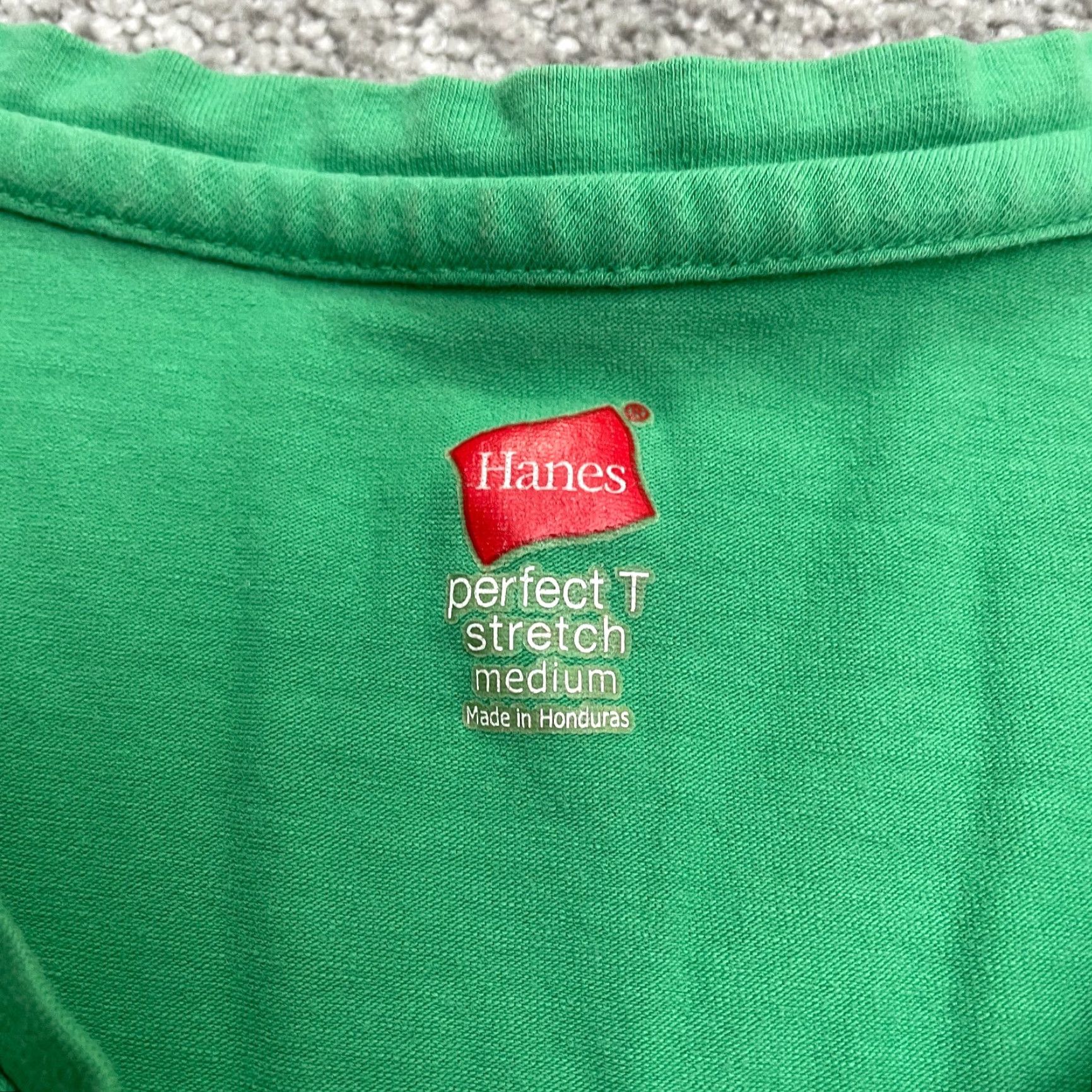 Hanes Hanes T-Shirt Womens Medium Green V-Neck Casual Cotton Tee Top Regular Fit Short Sleeve Size M / US 6-8 / IT 42-44 - 6 Thumbnail