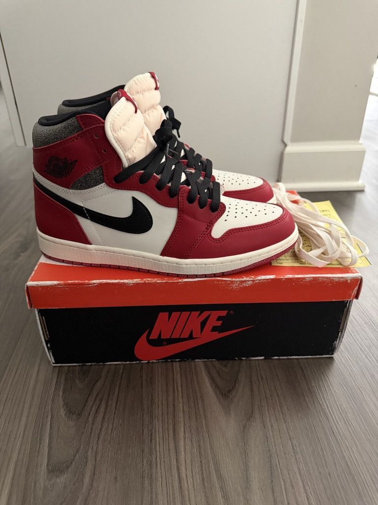 Jordan Brand Jordan 1 Retro High OG Chicago Lost and Found Size US 10 / EU 43 - 2 Thumbnail