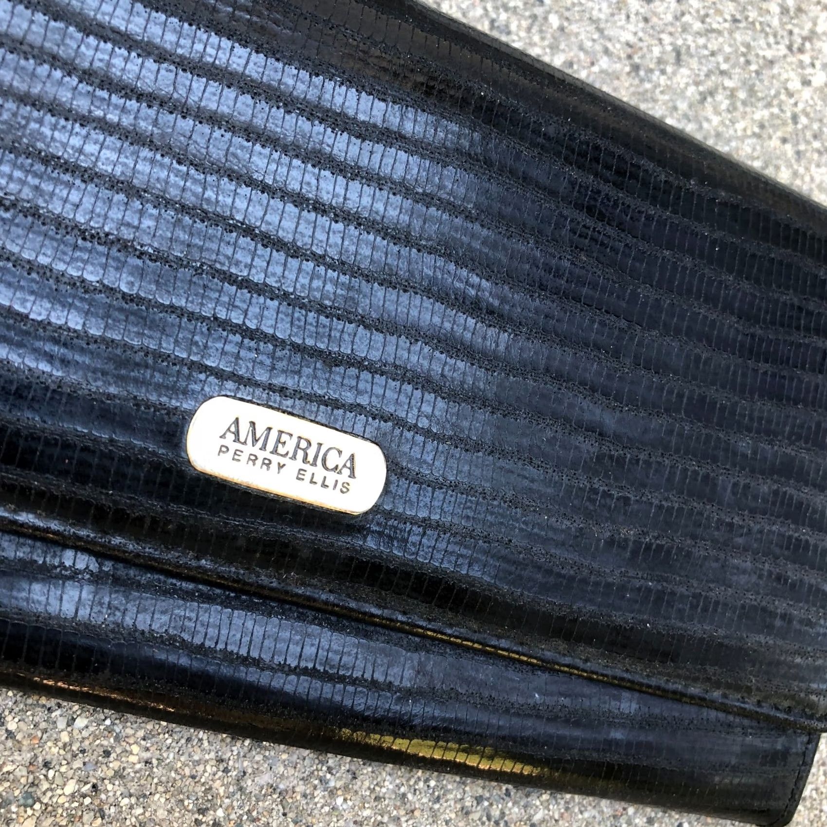 Perry Ellis VTG Perry Ellis Wallet Tri Fold Leather Black Card 7.5" W x 4" H Women One Size Wallet Black Perry Ellis Size ONE SIZE - 2 Thumbnail