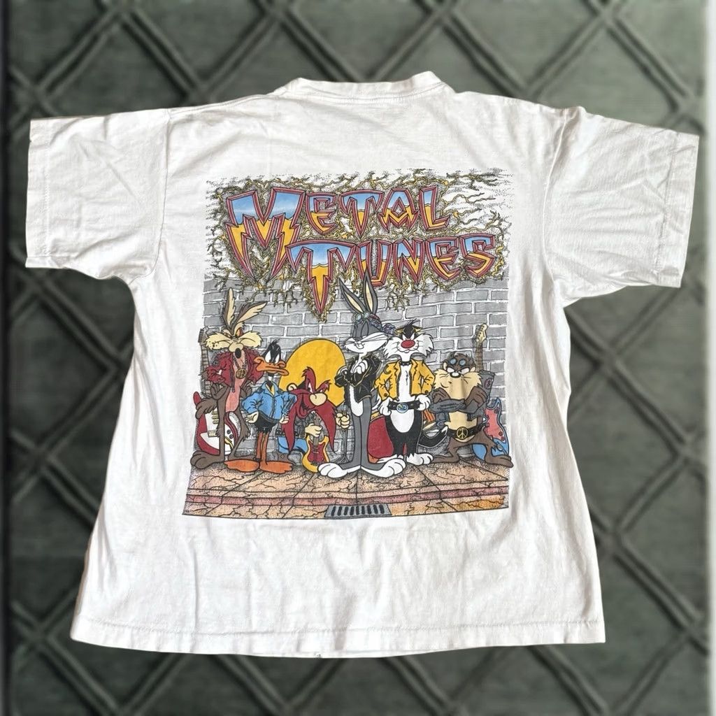 Vintage VINTAGE Short Hills Tee Shirt L White Bugs Bunny Metallica Megadeth Graphic Print Crew Neck Short Sleeve Men Size US L / EU 52-54 / 3 - 1 Thumbnail
