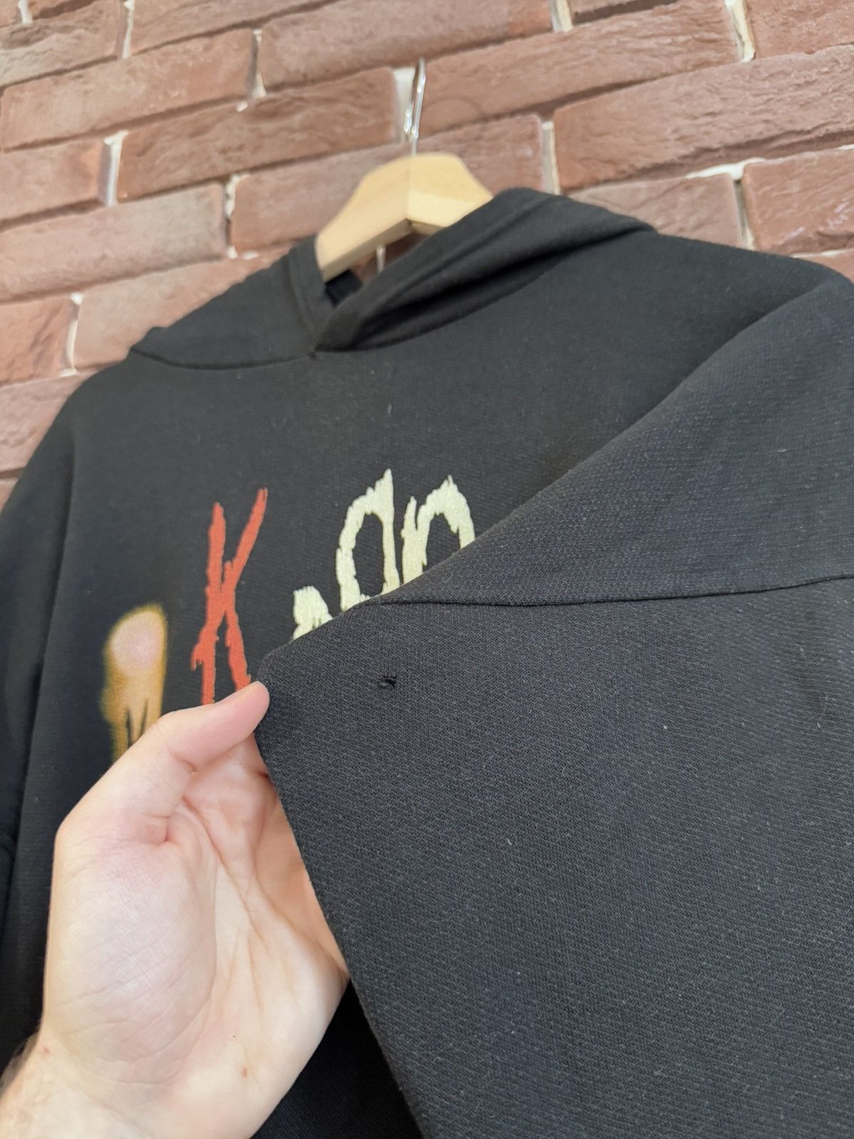 Band Tees Vintage 90s Korn Band Hoodie Issues Print Metal Band Hoodie Size US XL / EU 56 / 4 - 3 Thumbnail