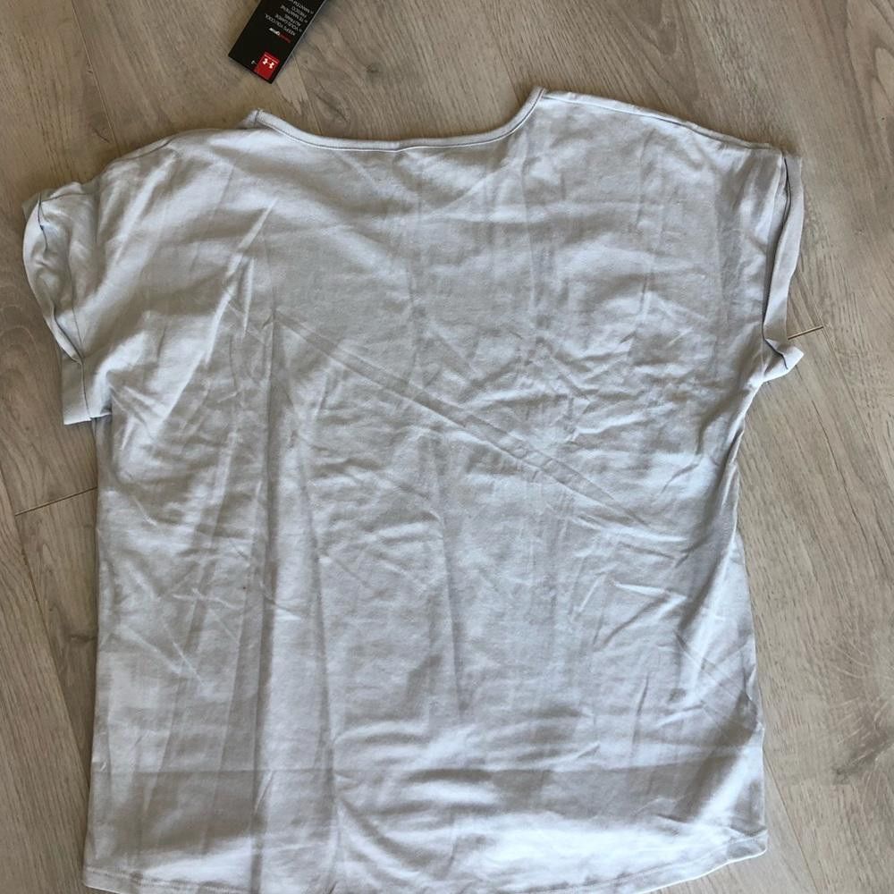 Under Armour Under Armour Women's Relaxed Fit Graphic T-Shirt Size S / US 4 / IT 40 - 7 Thumbnail