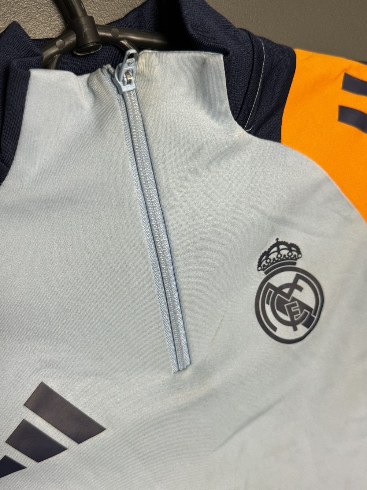 Adidas KIDS Real Madrid Football Training Sweatshirt Size US XS / EU 42 / 0 - 6 Thumbnail