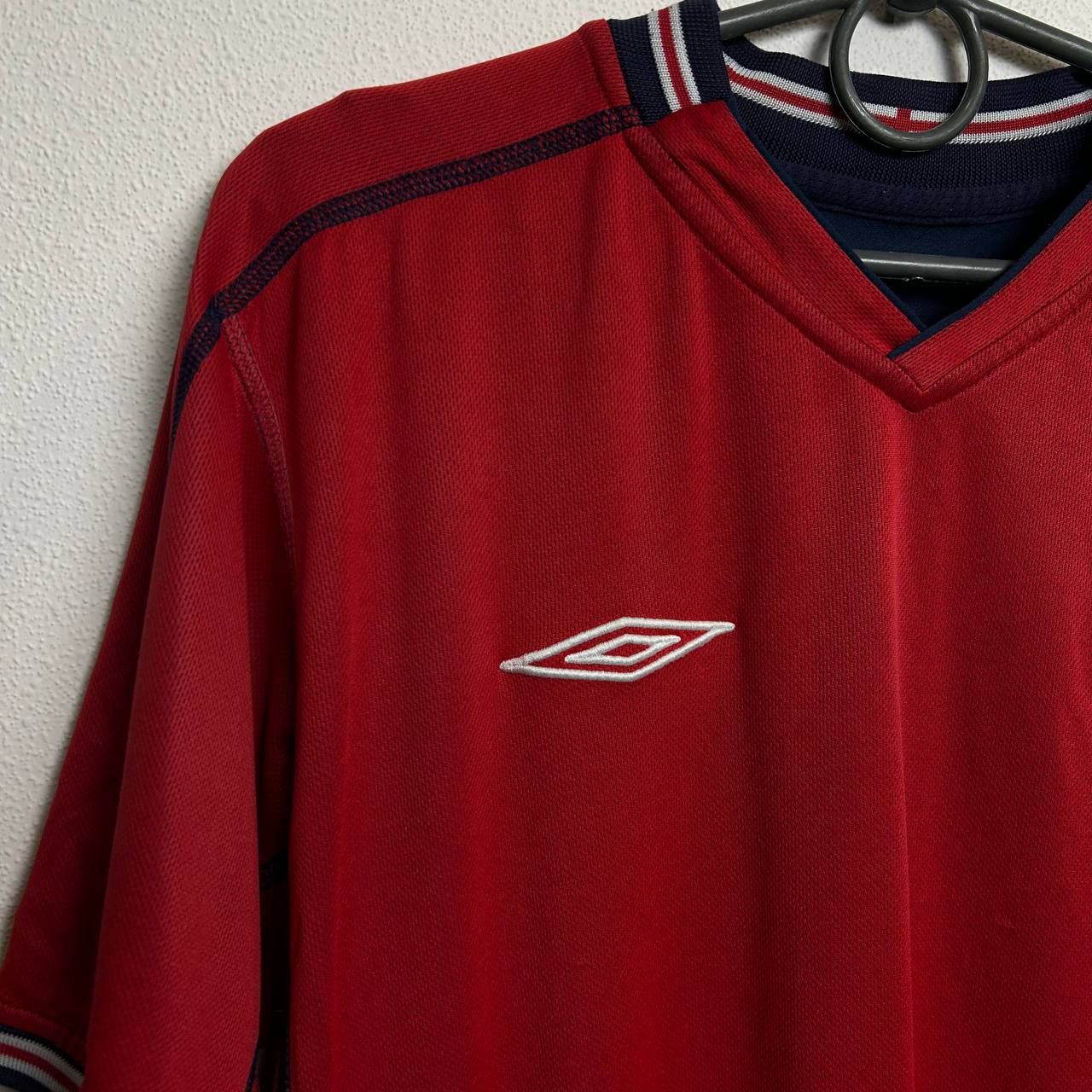 Umbro Vintage Umbro England 2004 Two Sided rare soccer jersey Size US M / EU 48-50 / 2 - 3 Thumbnail