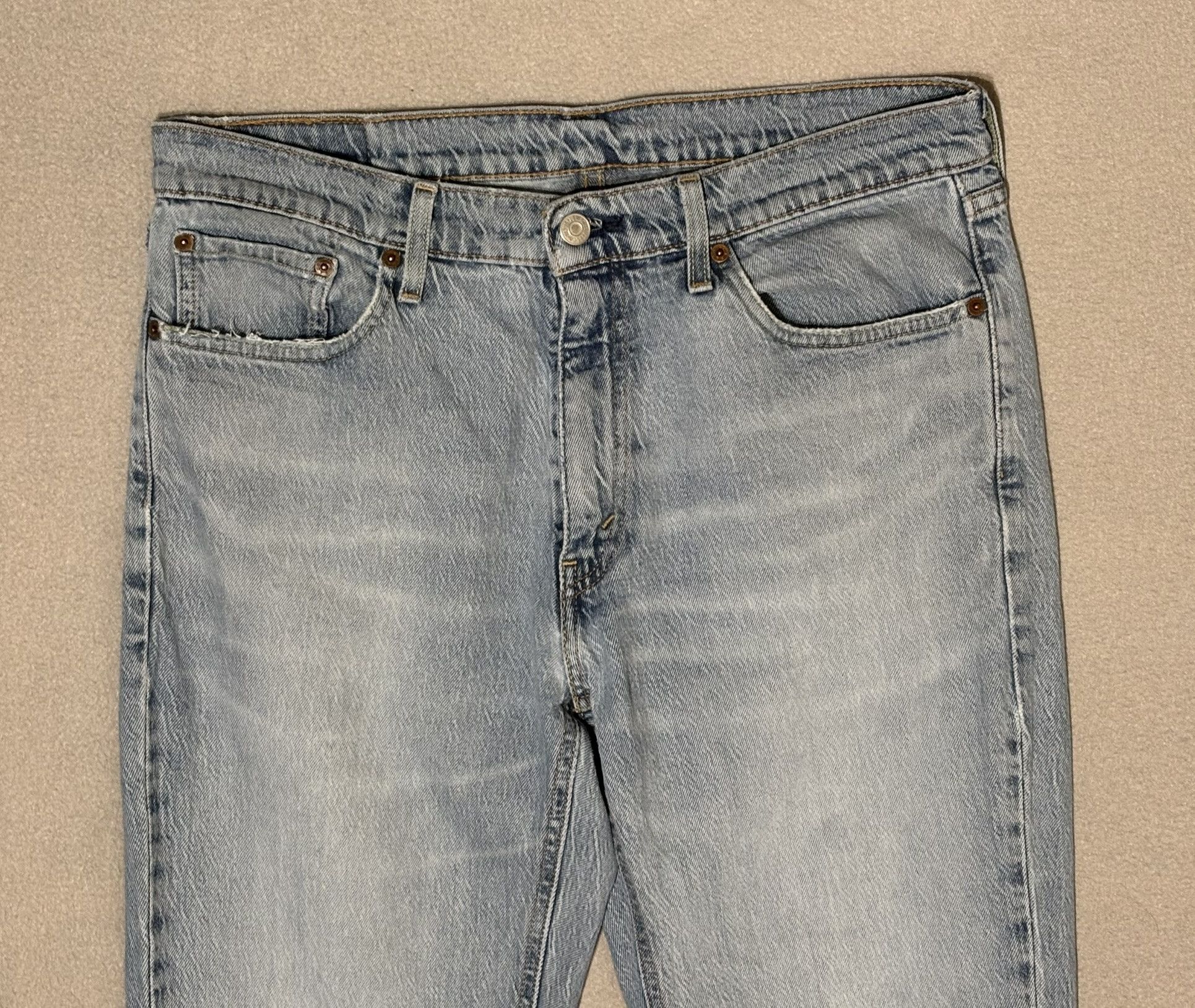 Levi's Levi's 541 Athletic Taper jeans size 33/32 Size US 33 - 12 Thumbnail
