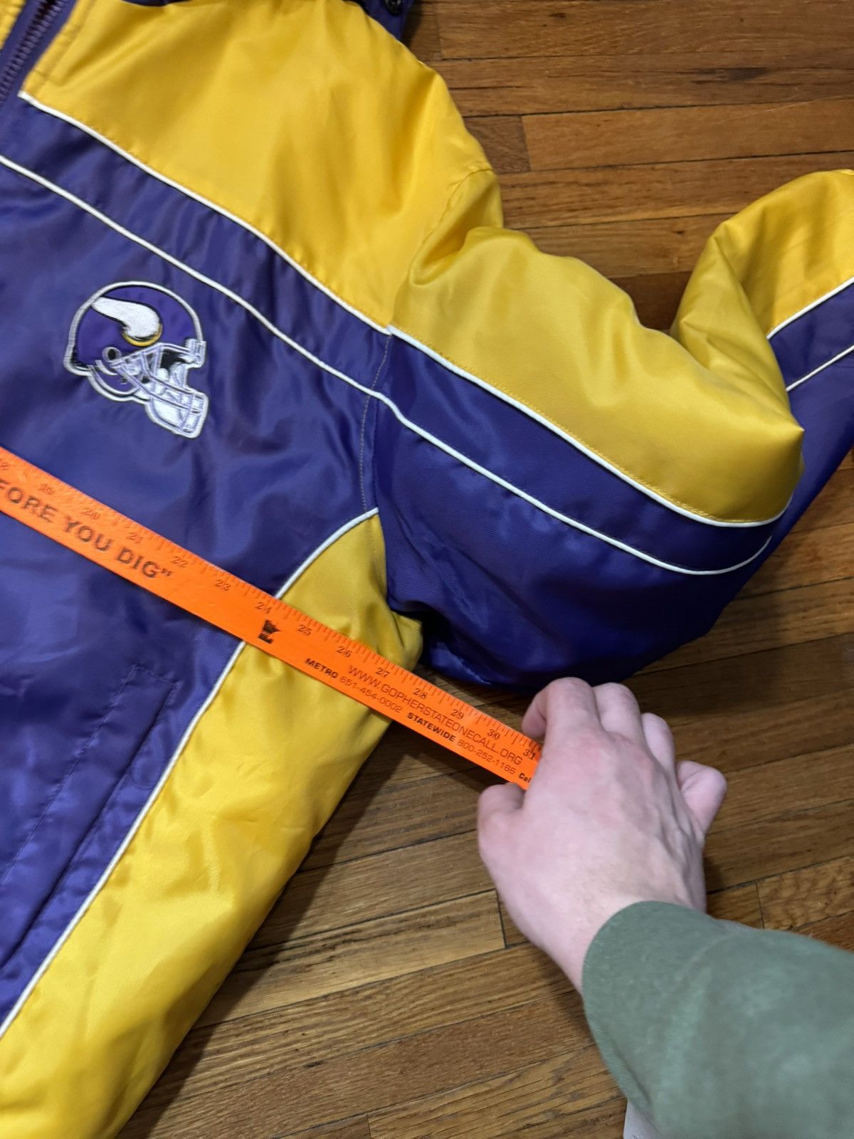 NFL × Vintage Vintage Minnesota Vikings Jacket Size US XL / EU 56 / 4 - 7 Thumbnail