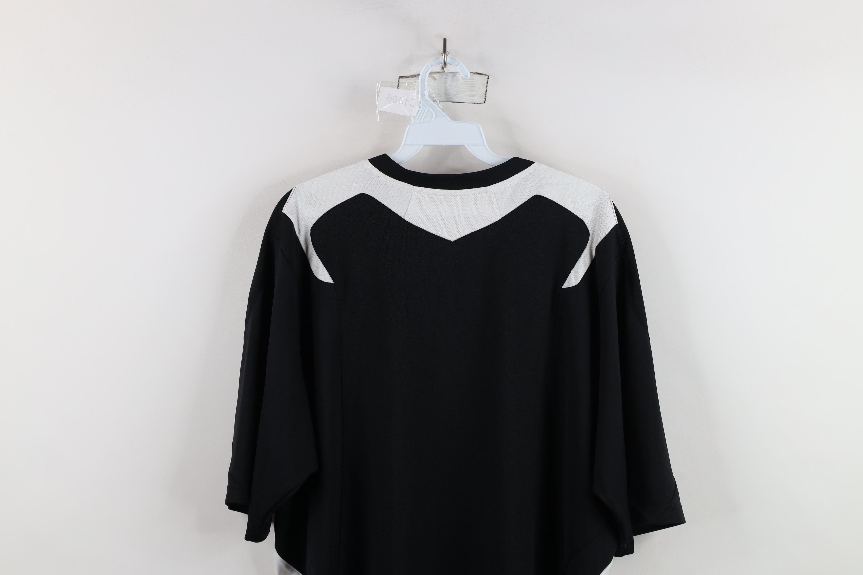 Adidas × Vintage Adidas Western Michigan University Football T-Shirt White Size US XL / EU 56 / 4 - 14 Thumbnail