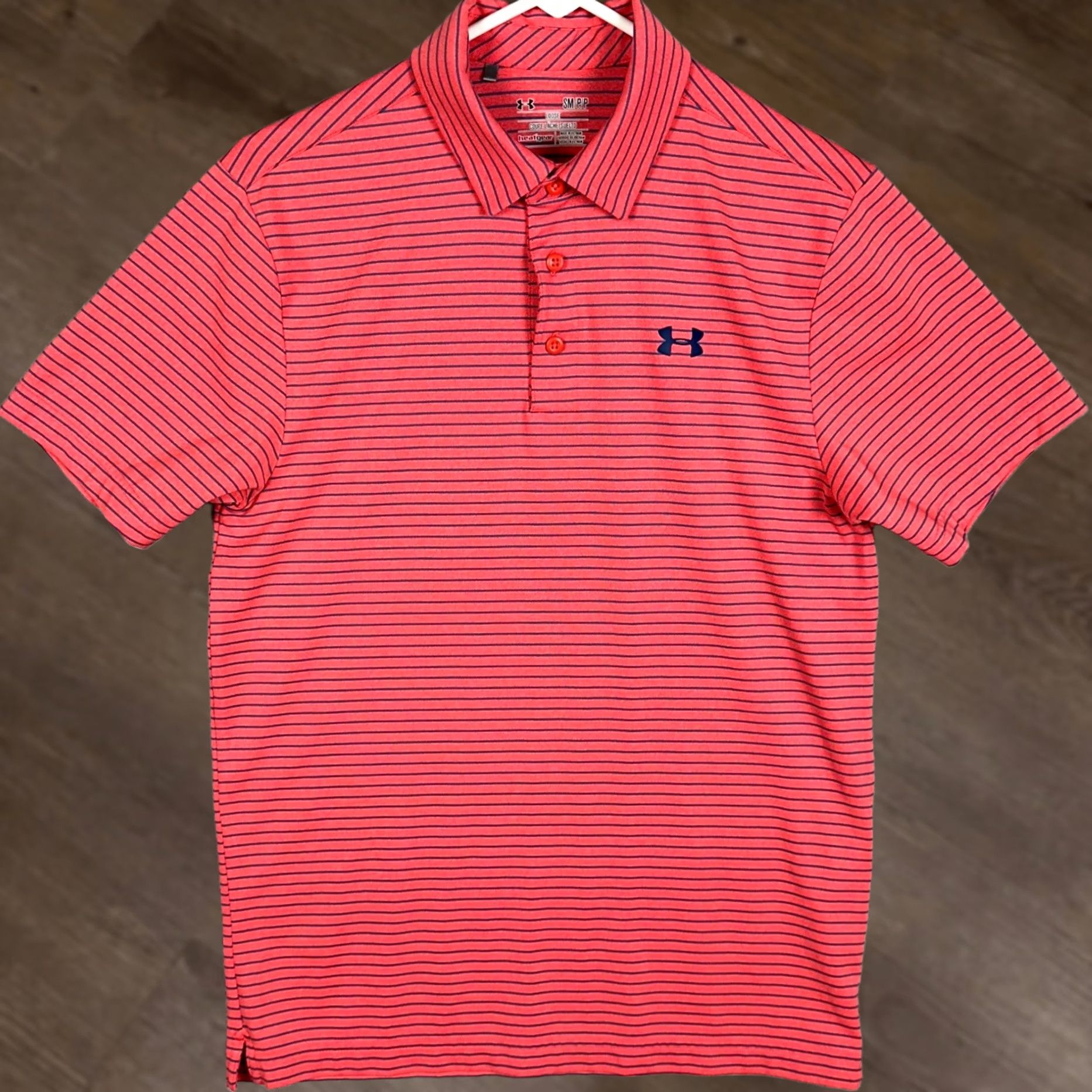 Under Armour Under Armour Polo Shirt Mens Small Red Navy HeatGear Loose Golf Rugby Stretch Size US S / EU 44-46 / 1 - 1 Thumbnail