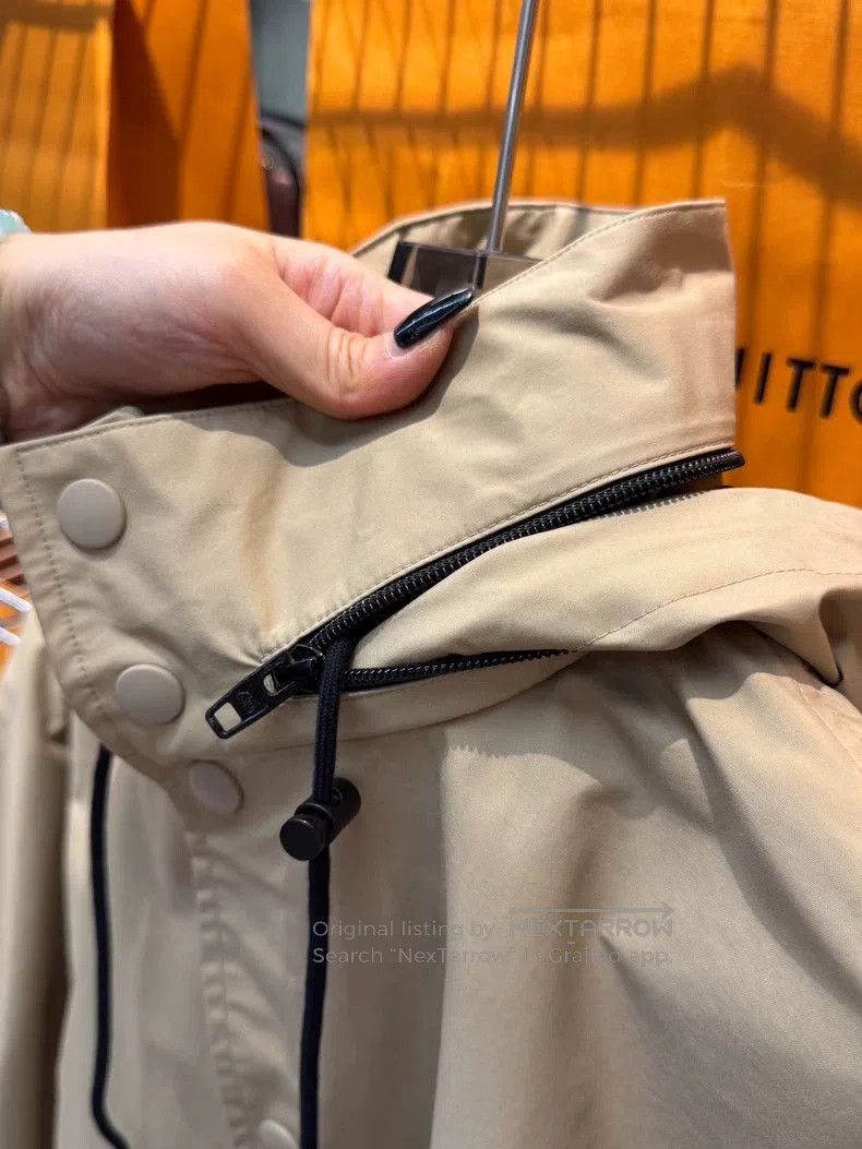 Balenciaga Balenciaga Beige Trench Coat Jacket. Size US XS / EU 42 / 0 - 3 Thumbnail