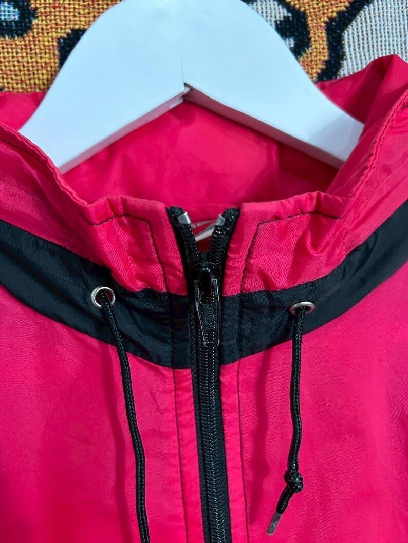 Nike Vintage 90s Nike Jacket size M Size US M / EU 48-50 / 2 - 3 Thumbnail