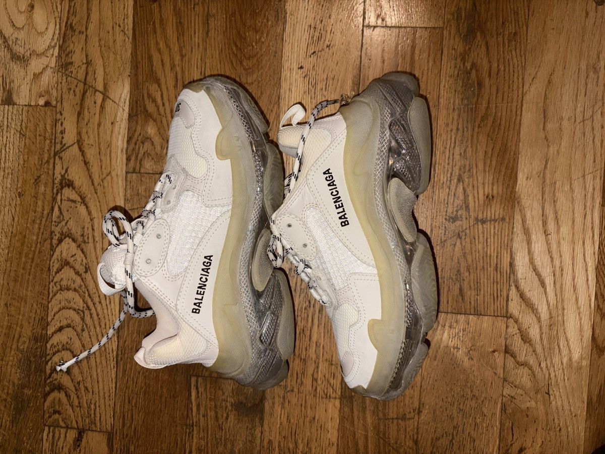 Balenciaga MEN'S TRIPLE S CLEAR SOLE SNEAKER IN WHITE Size US 7 / EU 40 - 1 Thumbnail