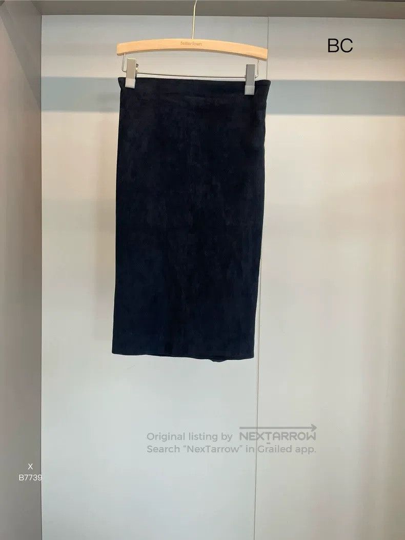 Brunello Cucinelli Brunello Cucinelli Black Leather Skirt Size 26" / US 2 / IT 38 - 1 Thumbnail
