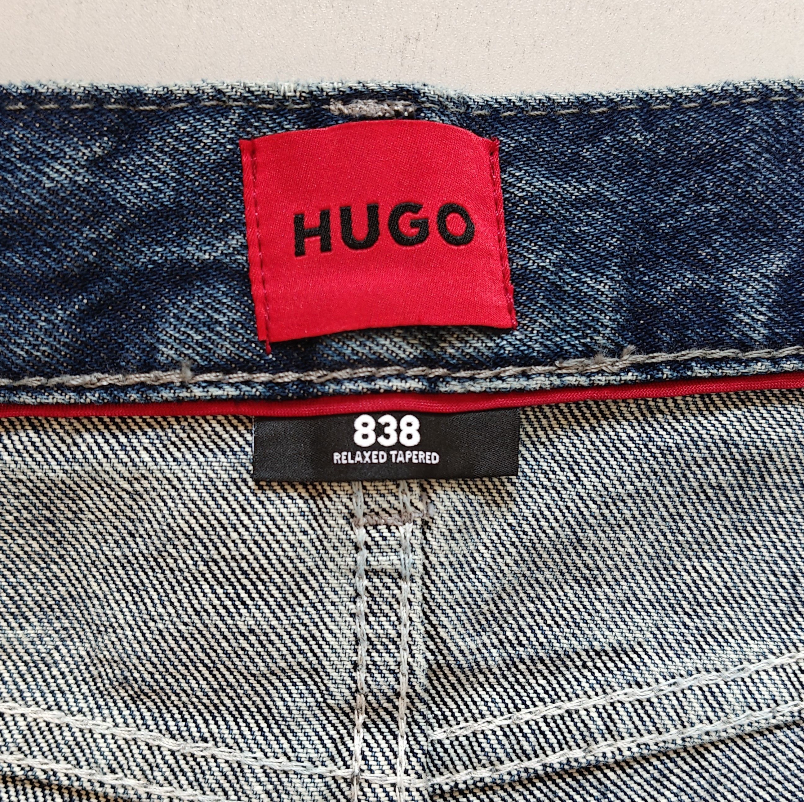 Hugo HUGO Relaxed Tapered Fit men's Jeans Free Shipping T/6078 Size US 31 - 9 Thumbnail