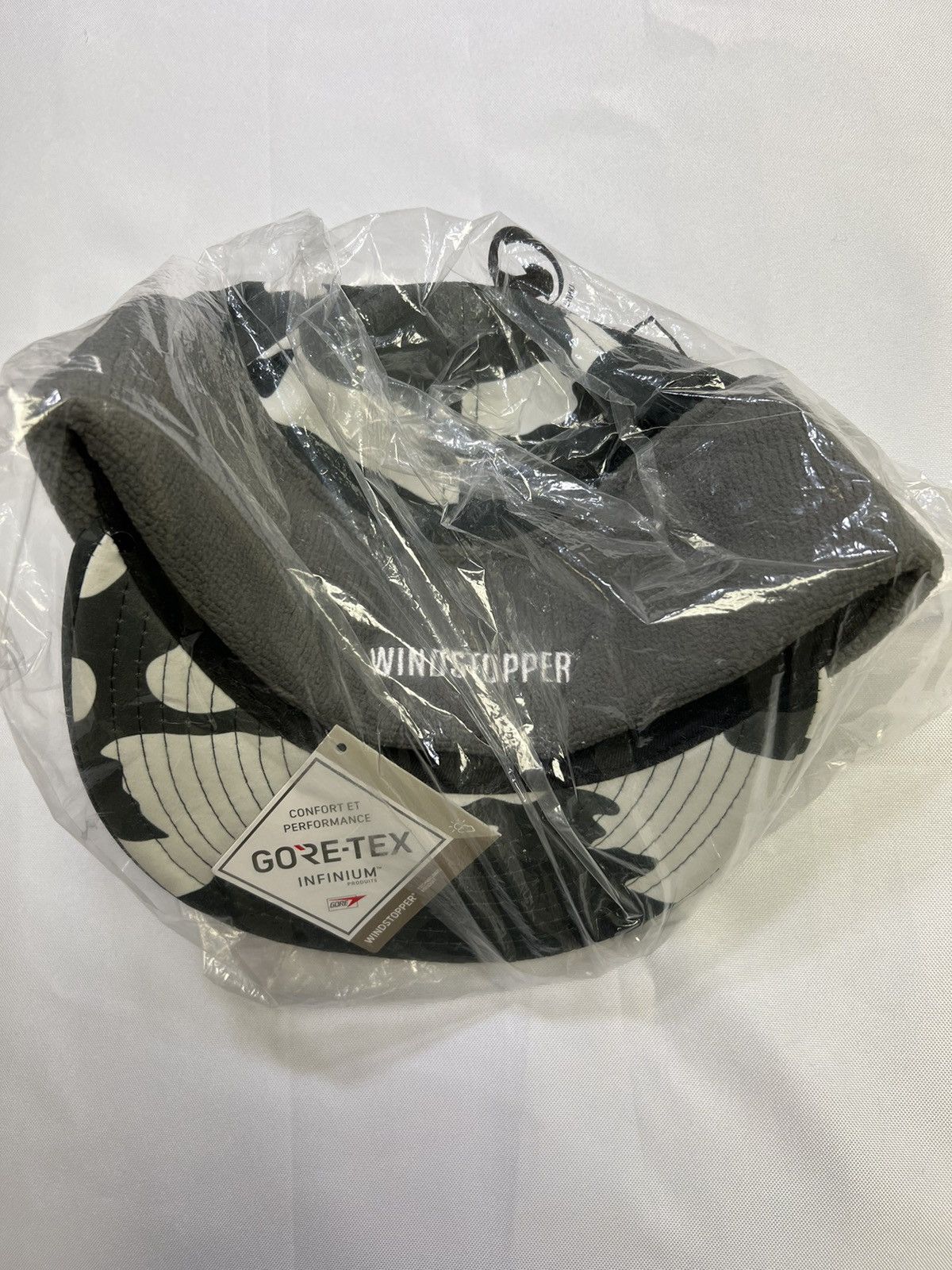 Supreme Windstopper Earflap Box Logo Hat Size ONE SIZE - 3 Thumbnail
