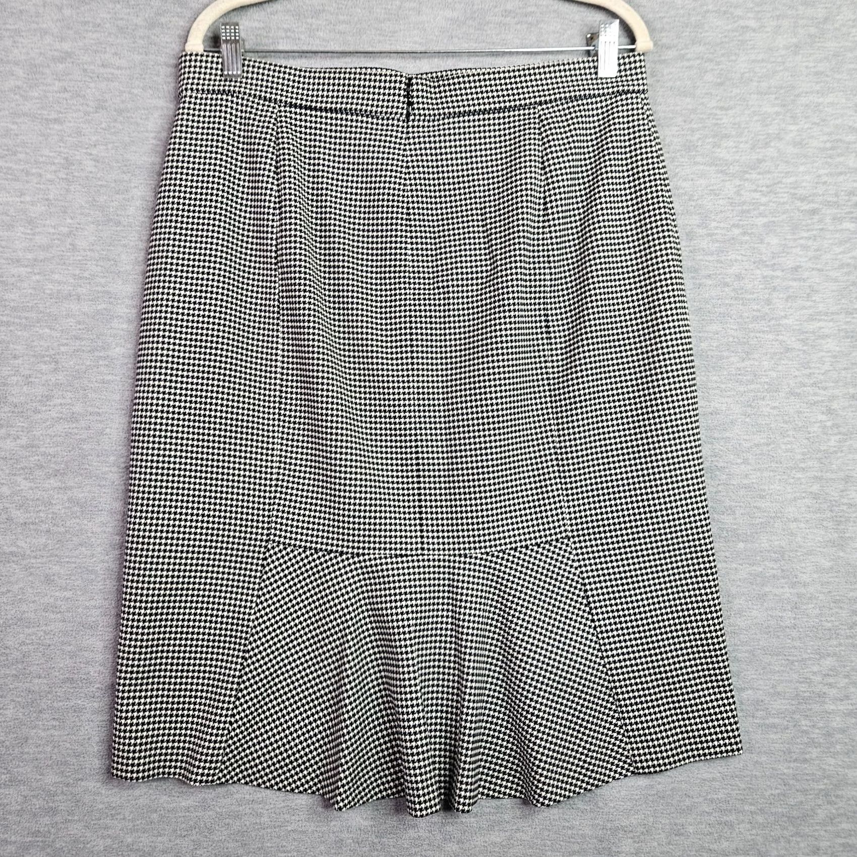 Ann Taylor Ann Taylor Skirt Women 12 Houndstooth Knee Length Multicolor Polyester Rayon Flare All Seasons Lined Button Zip NEW Womens Size 34" / US 12 / IT 48 - 2 Thumbnail