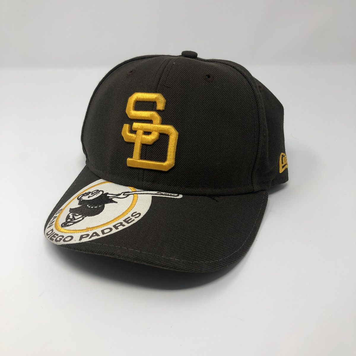 MLB × New Era New Era San Diego Padres MLB Fitted Hat Size 7 3/8 Size ONE SIZE - 1 Thumbnail