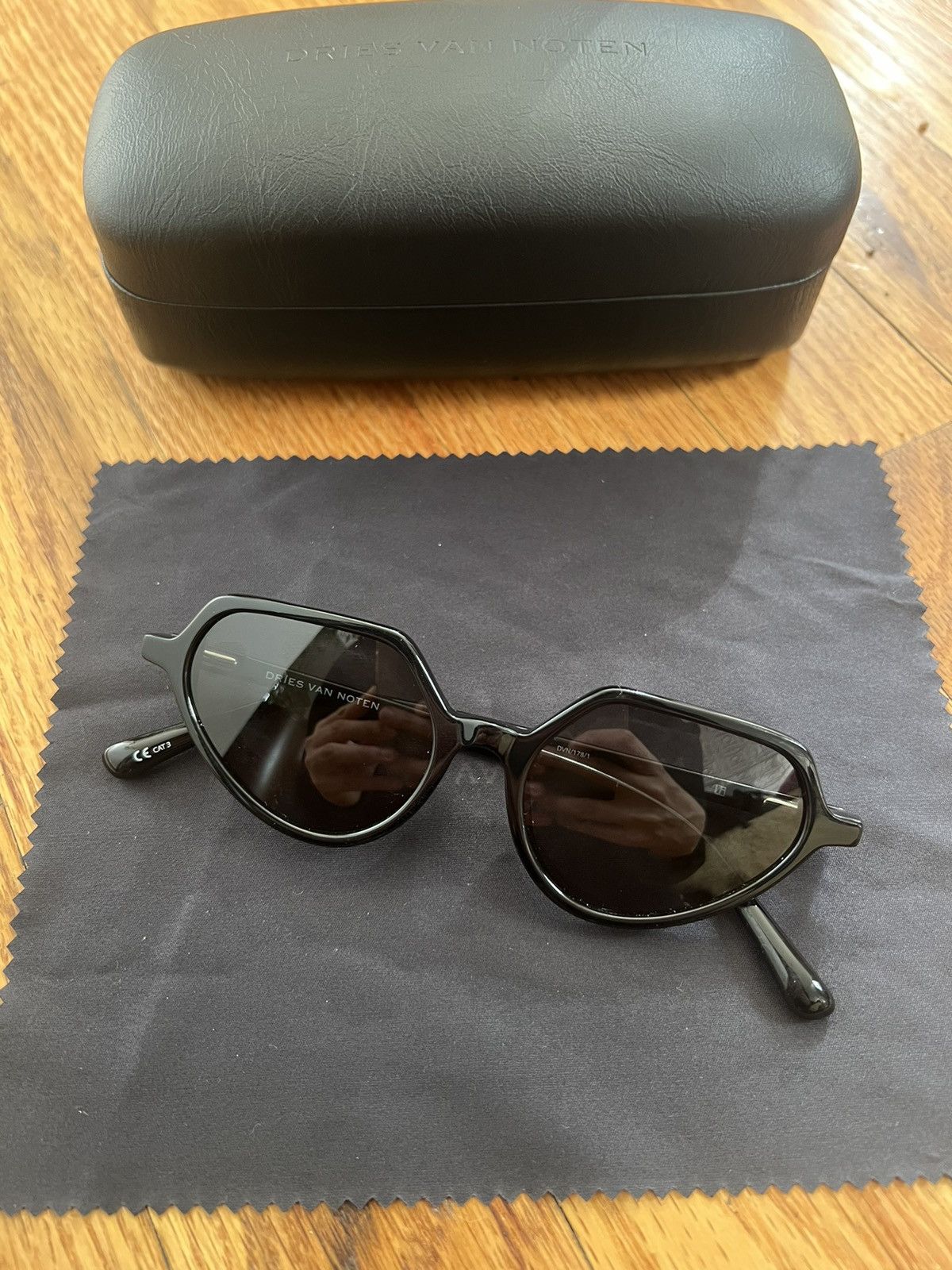 image of Dries Van Noten x Linda Farrow Dries Van Notten - Linda Farrow Edition 178 C1 Sunglasses in Black