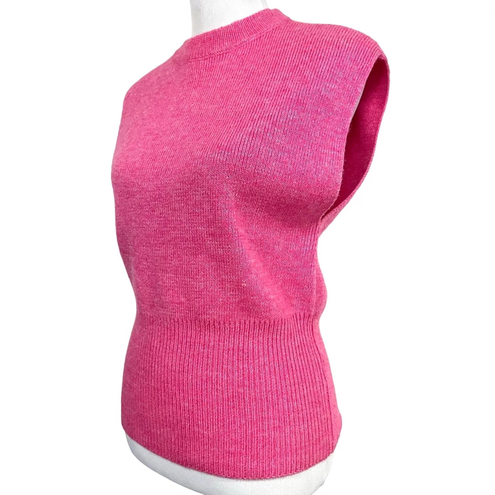 Vintage Molly Bracken Premium Sleeveless Sweater Bright Pink Boxy Women’s Sz M Sleeveless Pullover Womens Pink Boxy M Size M / US 6-8 / IT 42-44 - 2 Thumbnail
