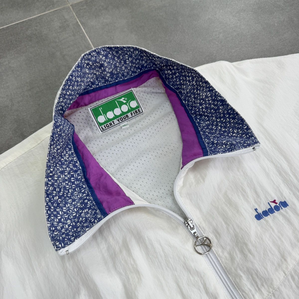 Diadora Vintage Diadora 90s Nylon Track Jacket Windbreaker Size XL Size US XL / EU 56 / 4 - 6 Thumbnail