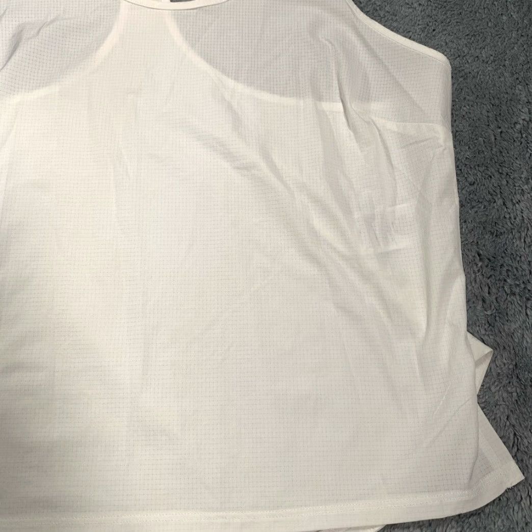 Athleta Athleta White Racerback Top Womens M T-Shirt Racerback White Shirt Size M / US 6-8 / IT 42-44 - 3 Thumbnail