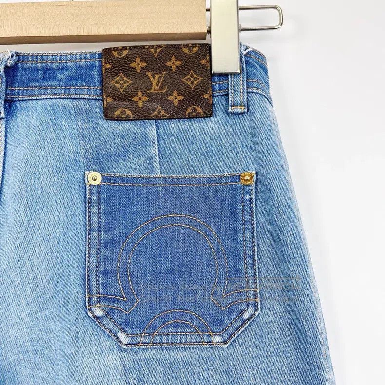 Louis Vuitton Louis Vuitton Blue Colorblock Pocket Cropped Jeans Size US 40 / EU 56 - 6 Thumbnail