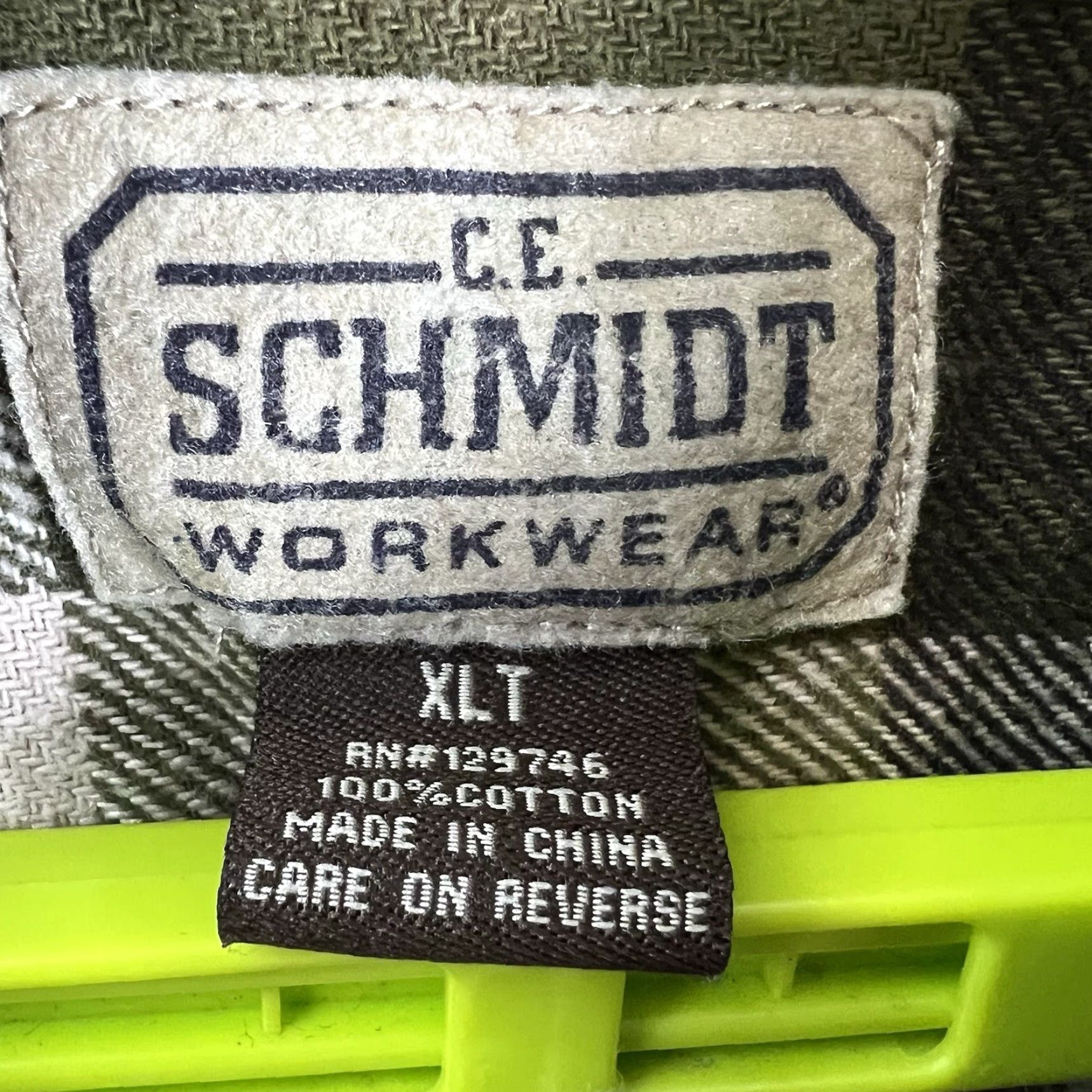 Vintage C.E. Schmidt Workwear Plaid Flannel Button-Up Shirt Mens XLT Green Size US XL / EU 56 / 4 - 4 Thumbnail
