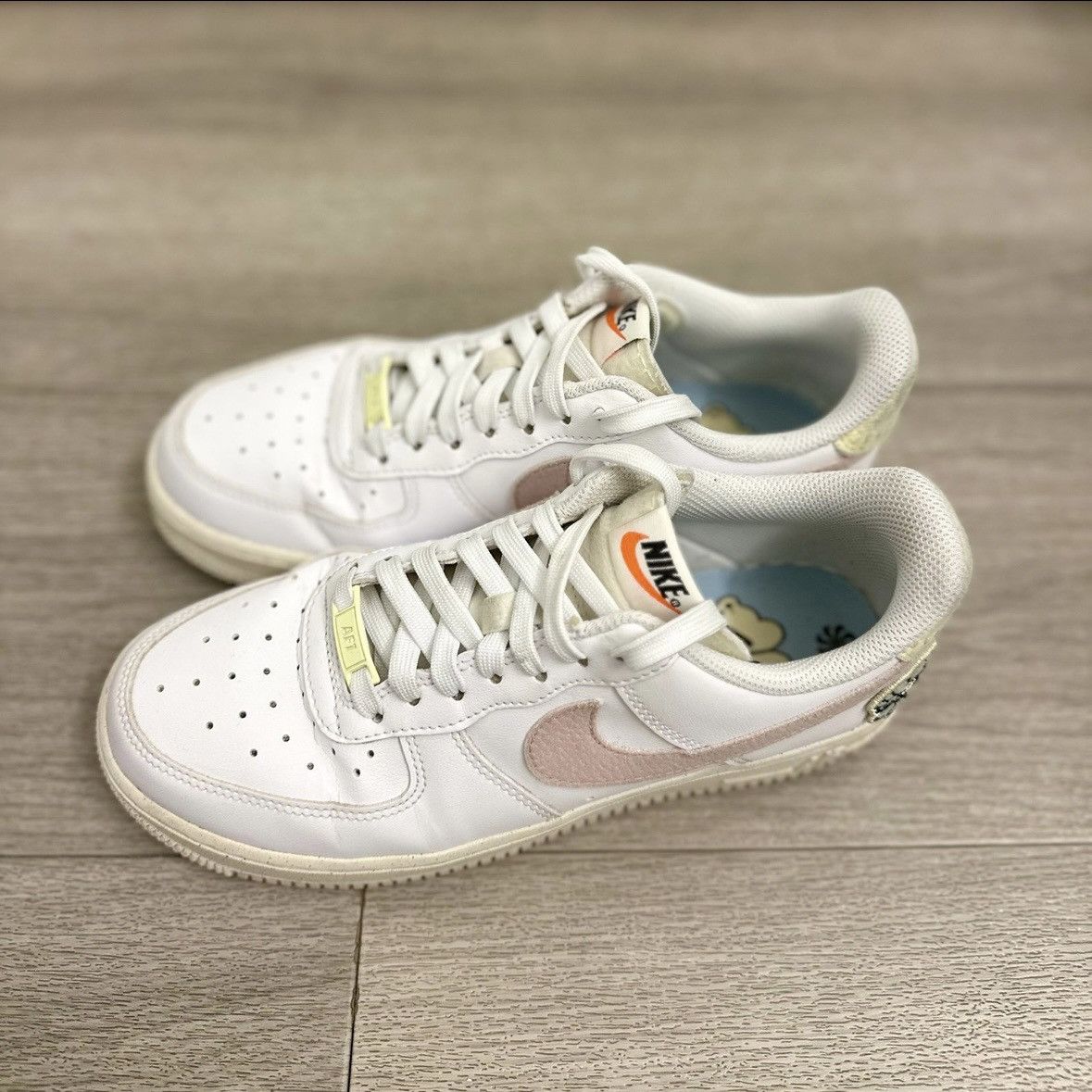 Nike Nike Air Force 1 Low Next Natu "Flower Power" sneakers Size US 7 / IT 37 - 9 Thumbnail