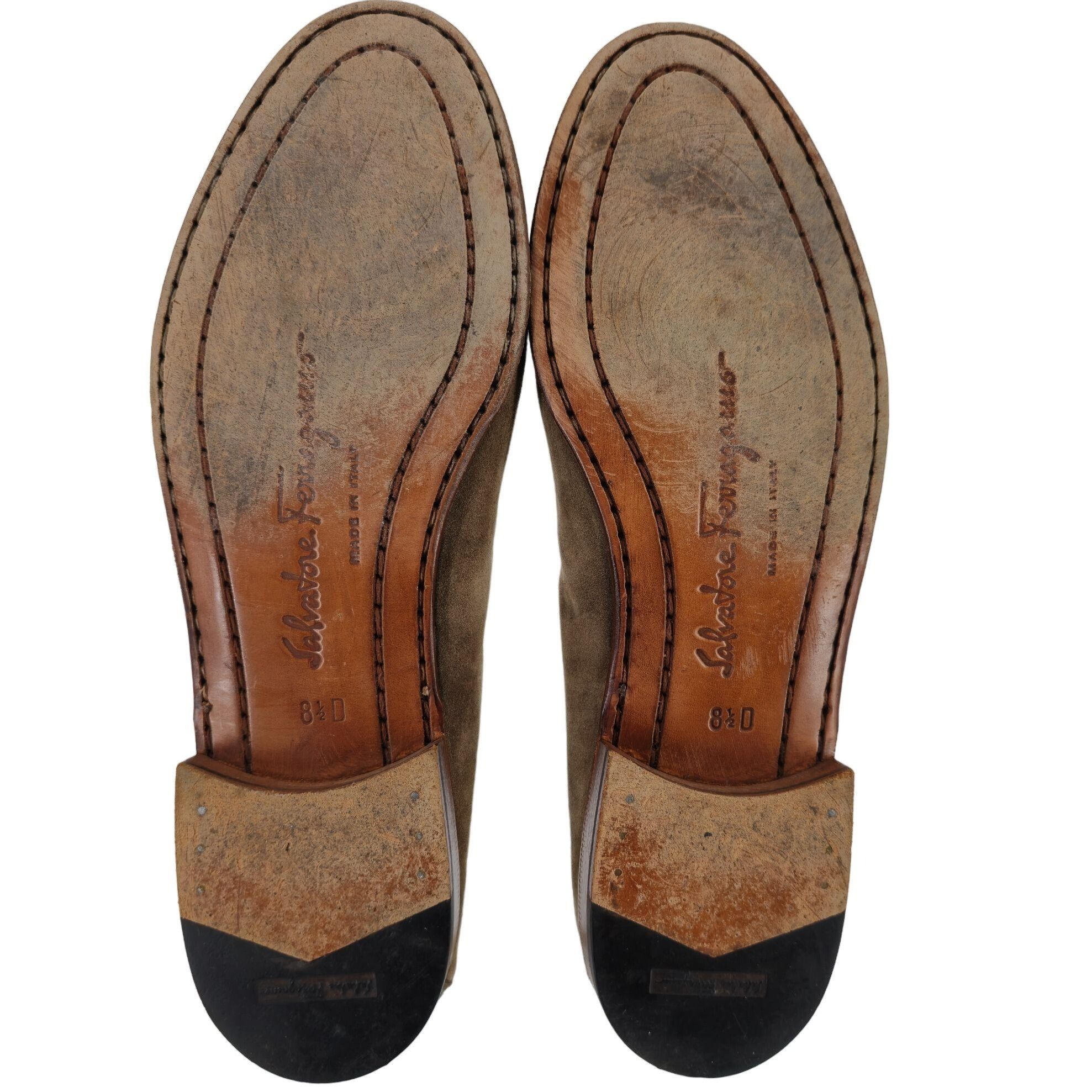 Salvatore Ferragamo Vintage Salvatore Ferragamo Italy Dress Shoe Taupe Suede 8.5 Size US 8.5 / EU 41-42 - 3 Thumbnail