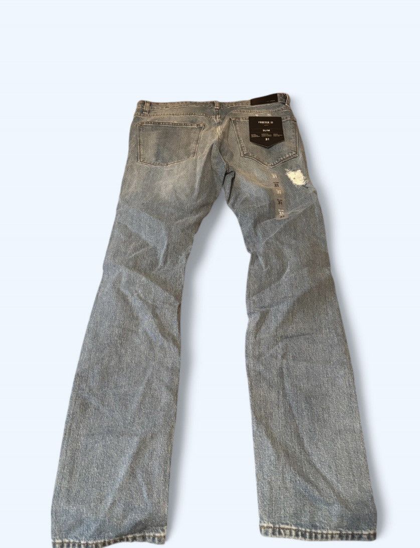 Forever 21 Blue distressed slim jeans with ripped knees size 31 Size US 31 - 5 Thumbnail